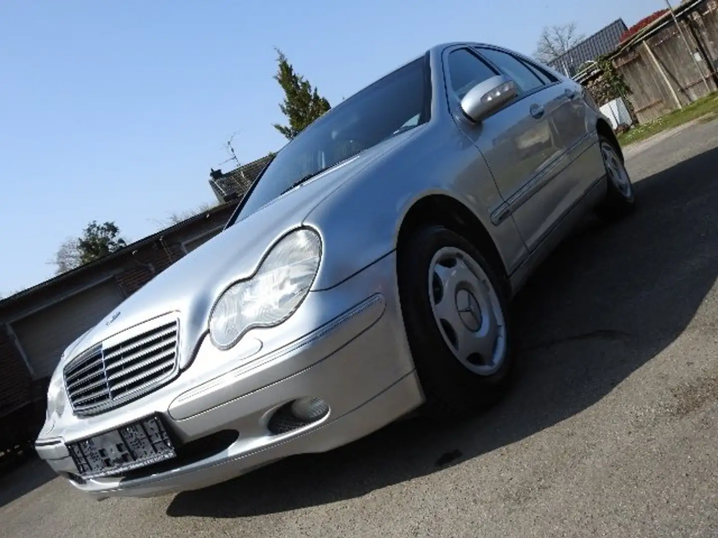 Mercedes-Benz C 220 CDI Automatik. XENON. Klimaautomatik. AHK ! Silver - 1