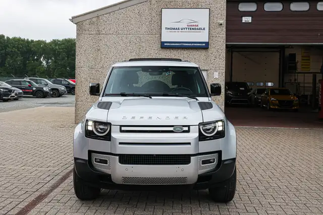 Land Rover Defender view 2