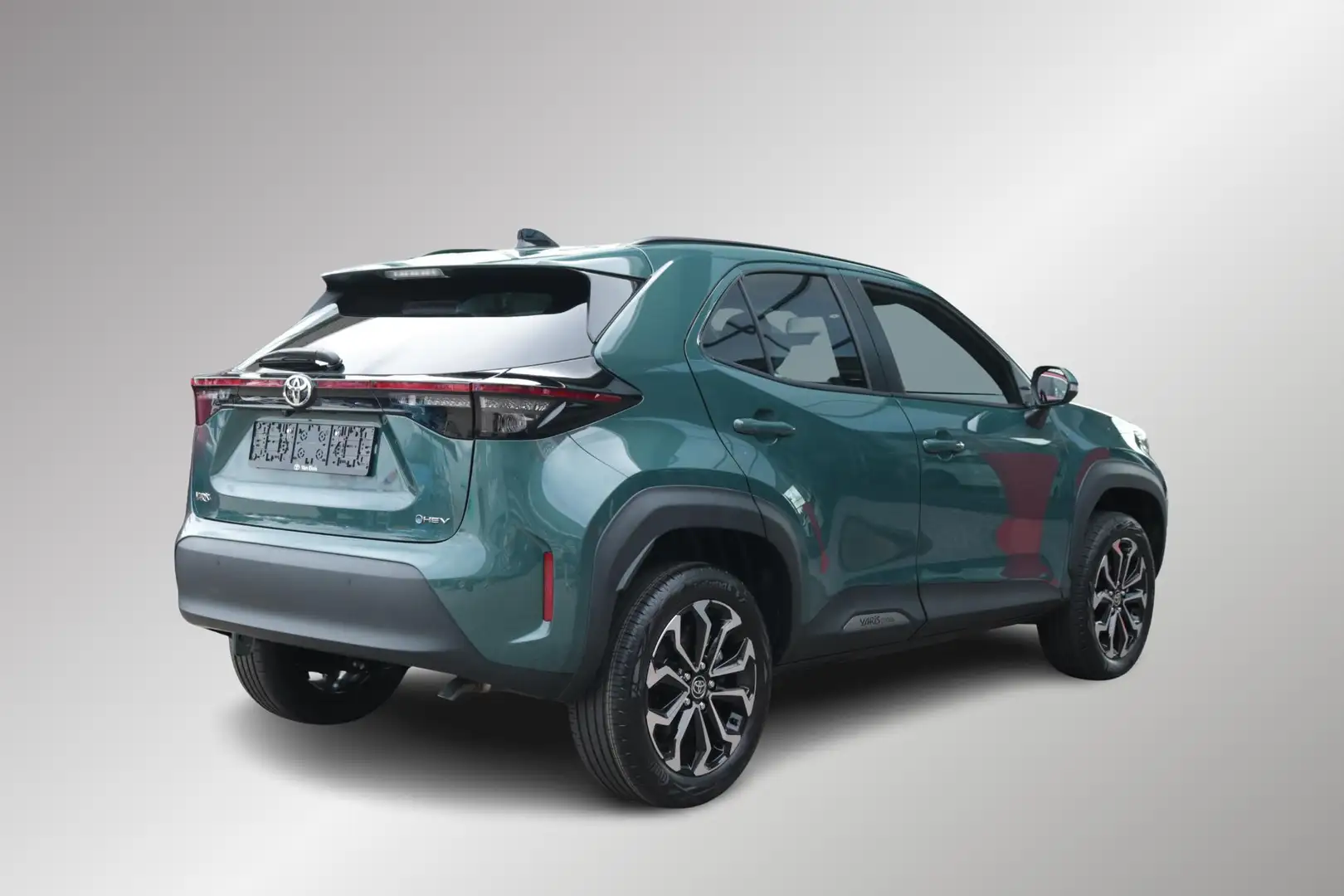 Toyota Yaris Cross 1.5 Hybrid 115 Dynamic, Comfortpack, BSM, Nieuw, i Groen - 2