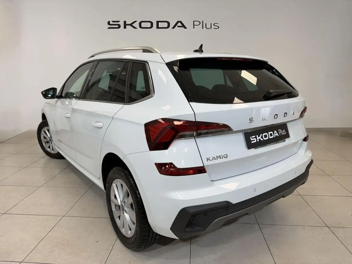 Skoda Kamiq 1.0 TSI Selection 70kW Blanco - 2