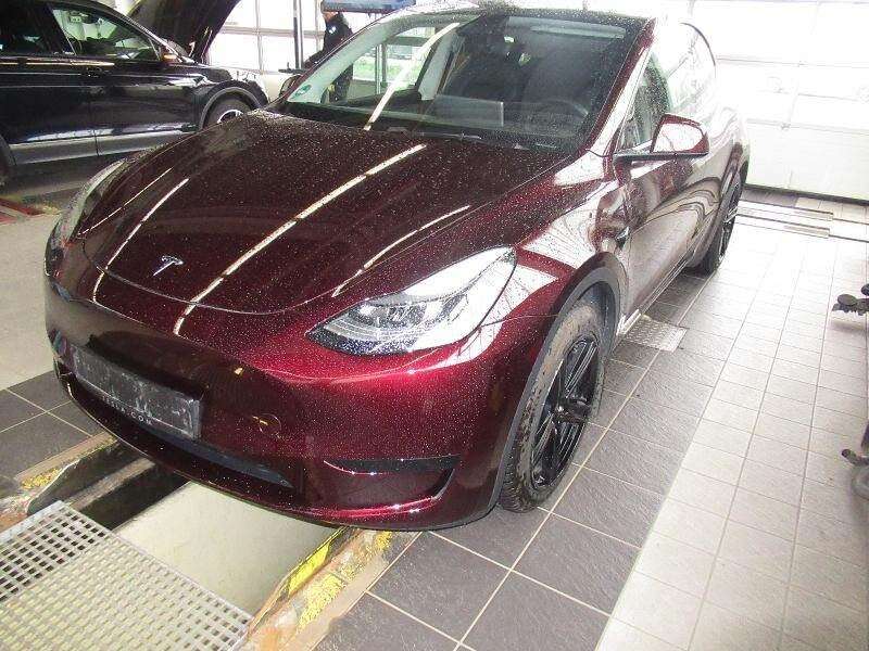 Second hand Tesla Model Y electro
