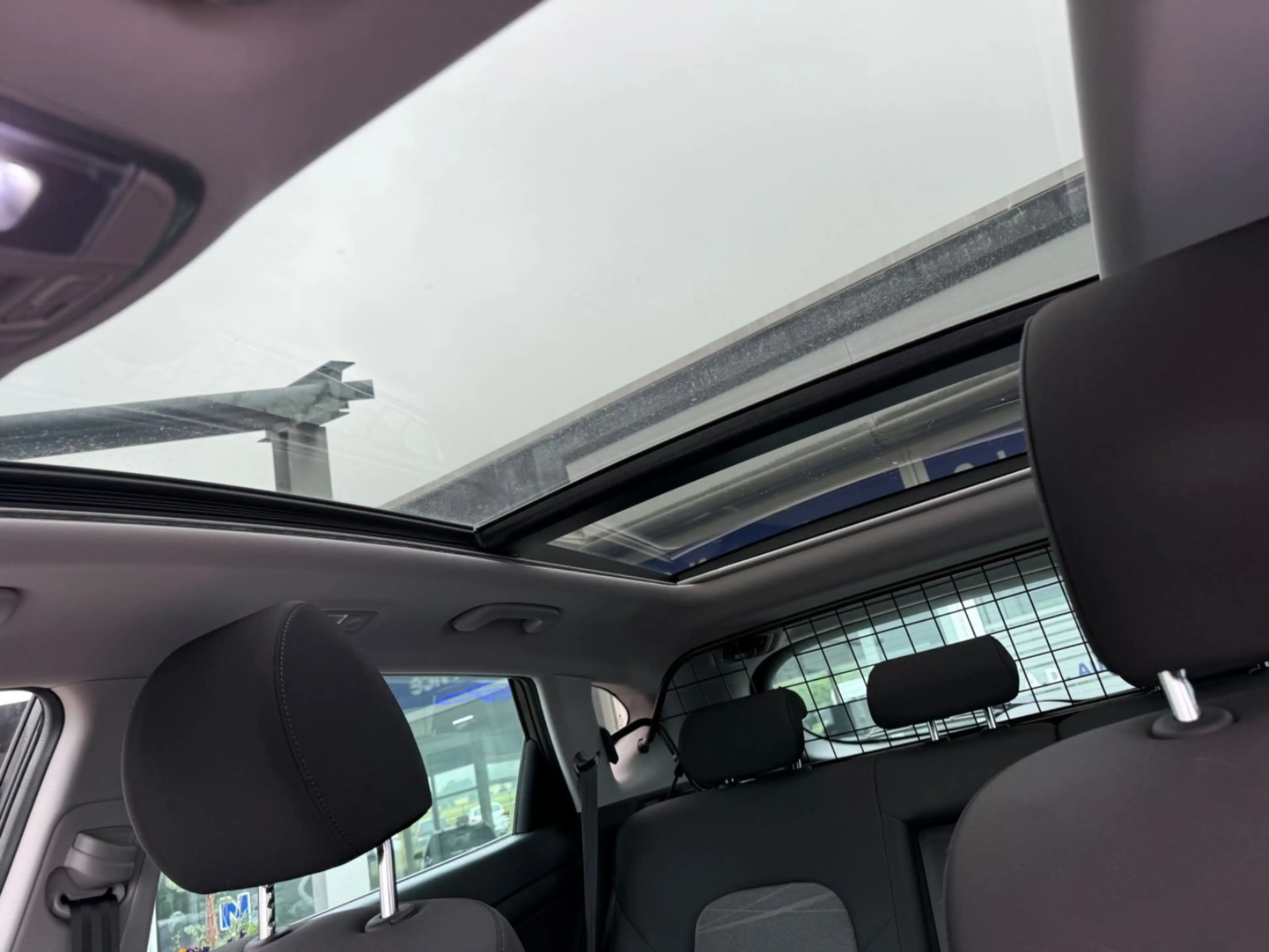 Hyundai TUCSON Style Mild-Hybrid 4WD 360°Kamera Pano All — photo 15