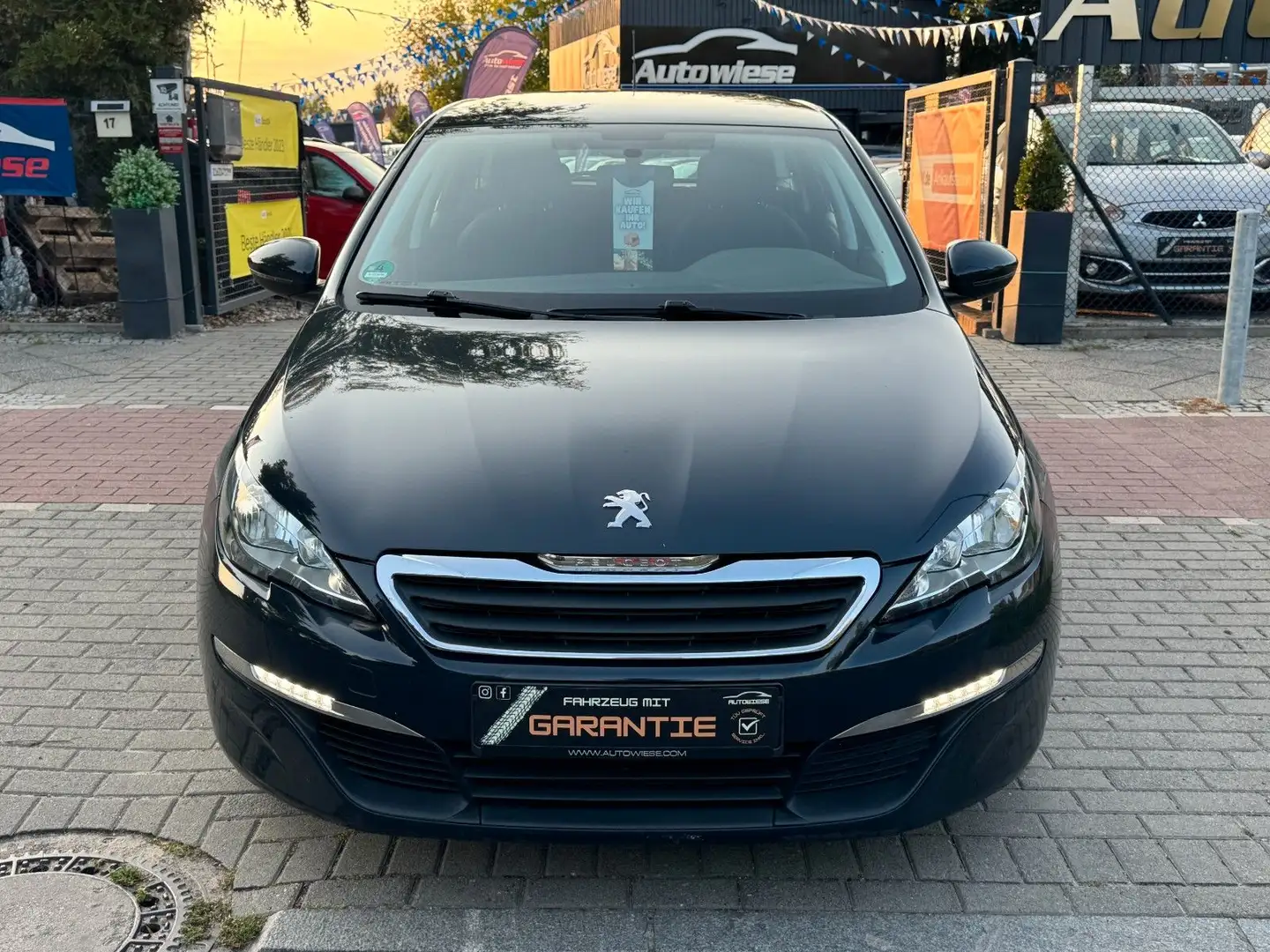 Peugeot 308 SW Active 1.2*Klimaautomatik*Temp.*TÜV+ZR NEU Grau - 2