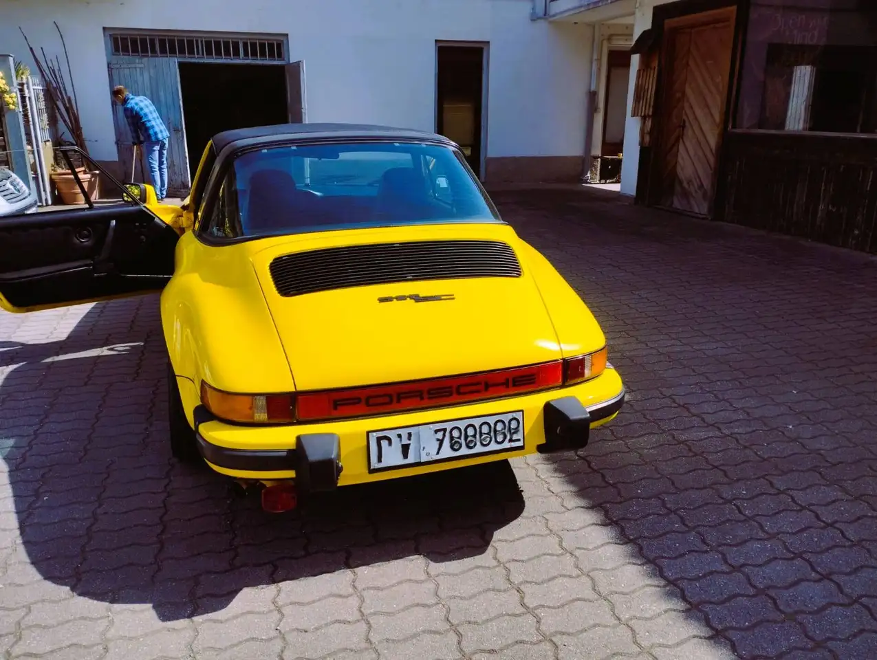 Porsche 911 3.0 SC (Super Carrera), foto 11