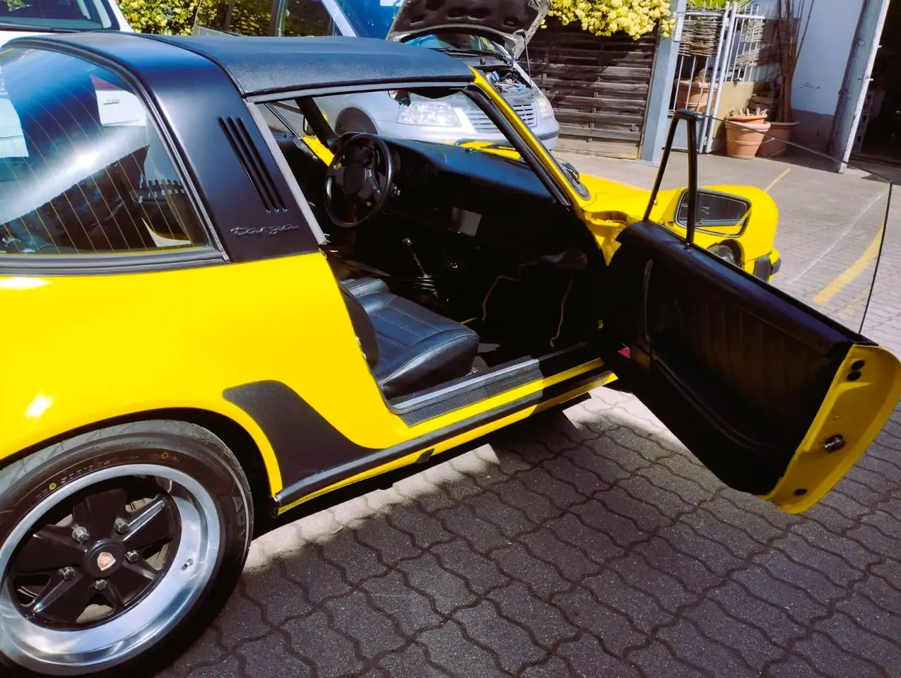 Porsche 911 3.0 SC (Super Carrera), foto 2