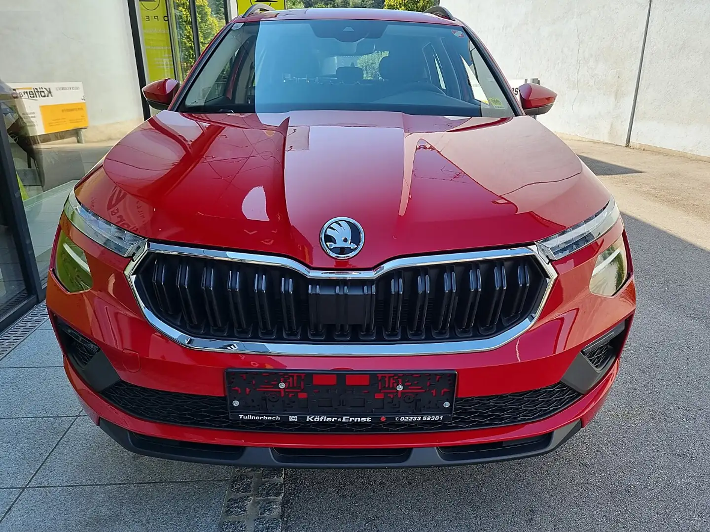 Skoda Kamiq 1,0 TSI Essence DSG Rot - 2