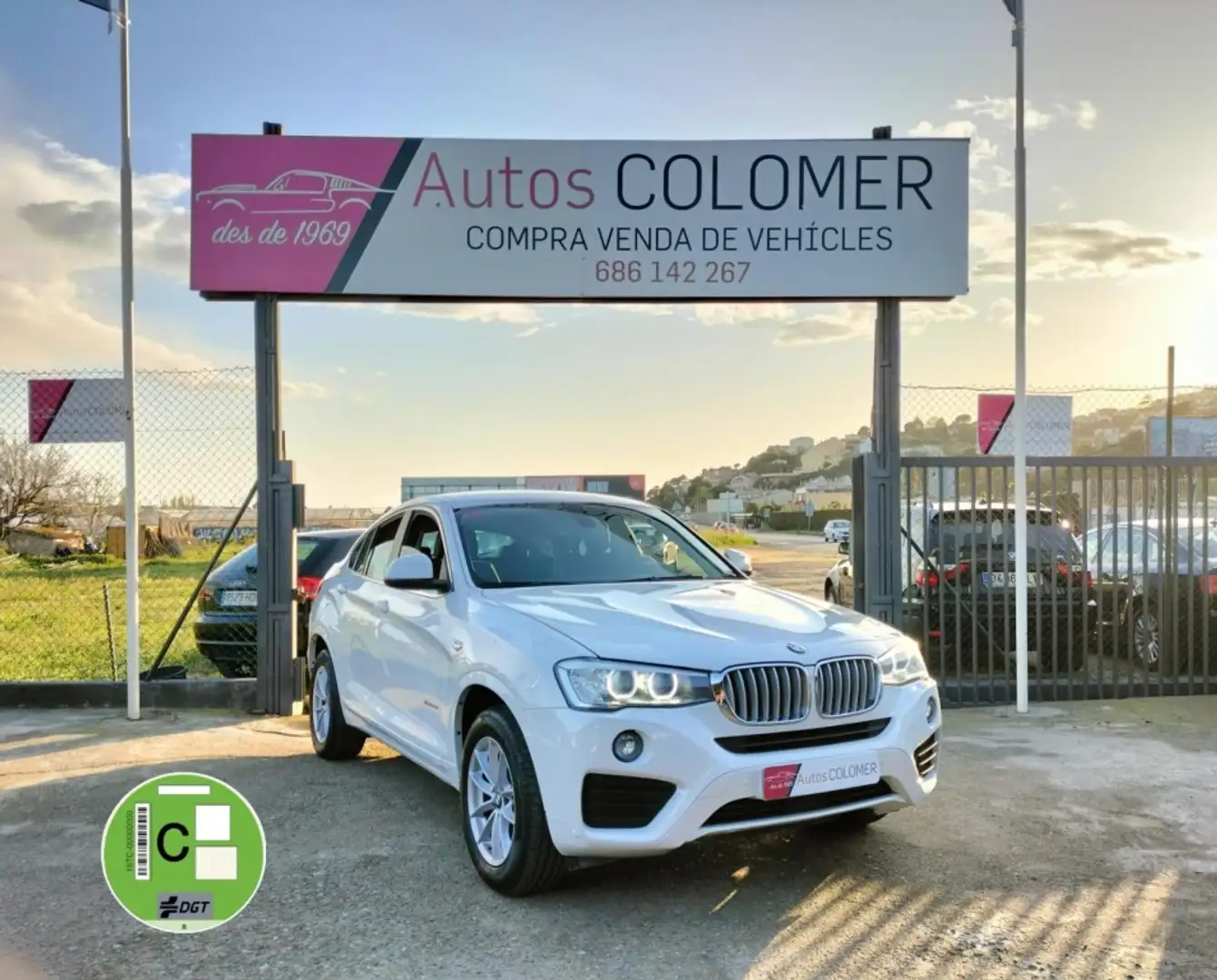 BMW X4 xDrive 30dA Blanc - 1