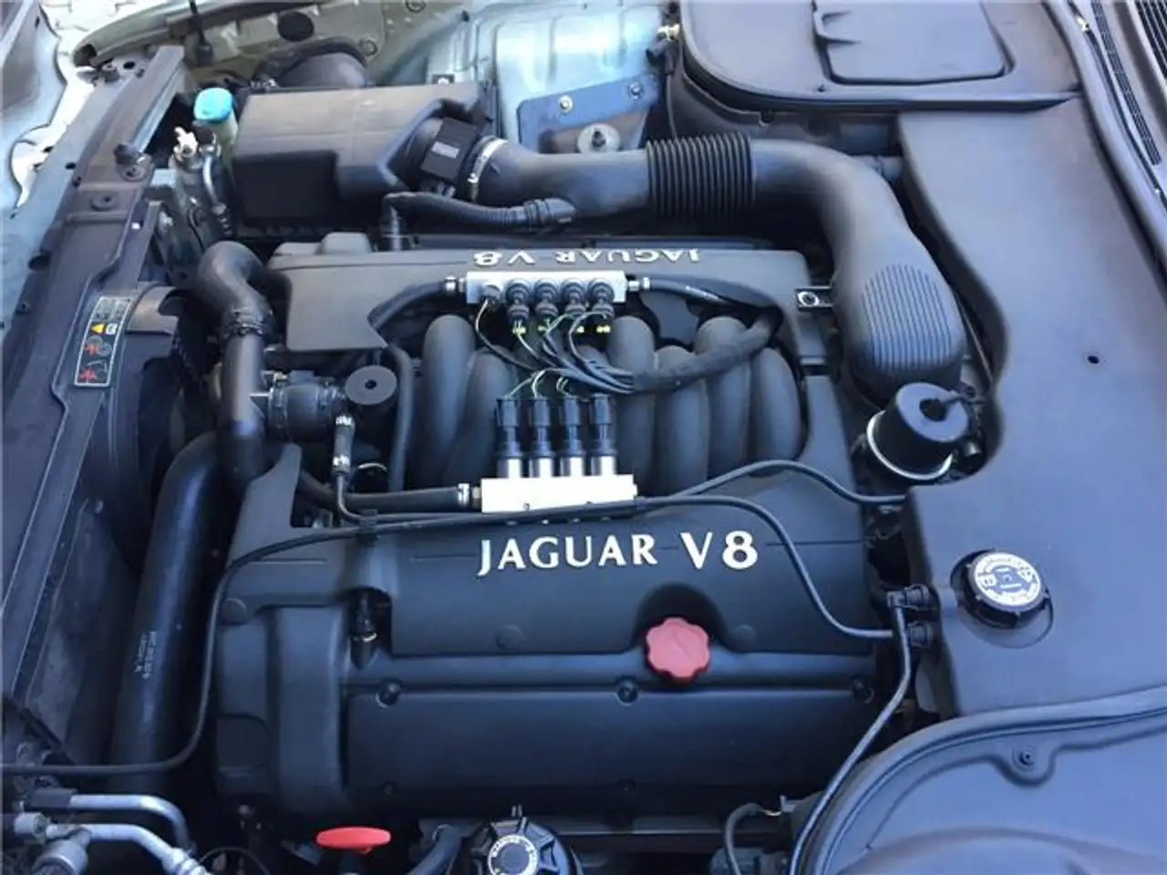 Jaguar Sovereign V8, foto 12