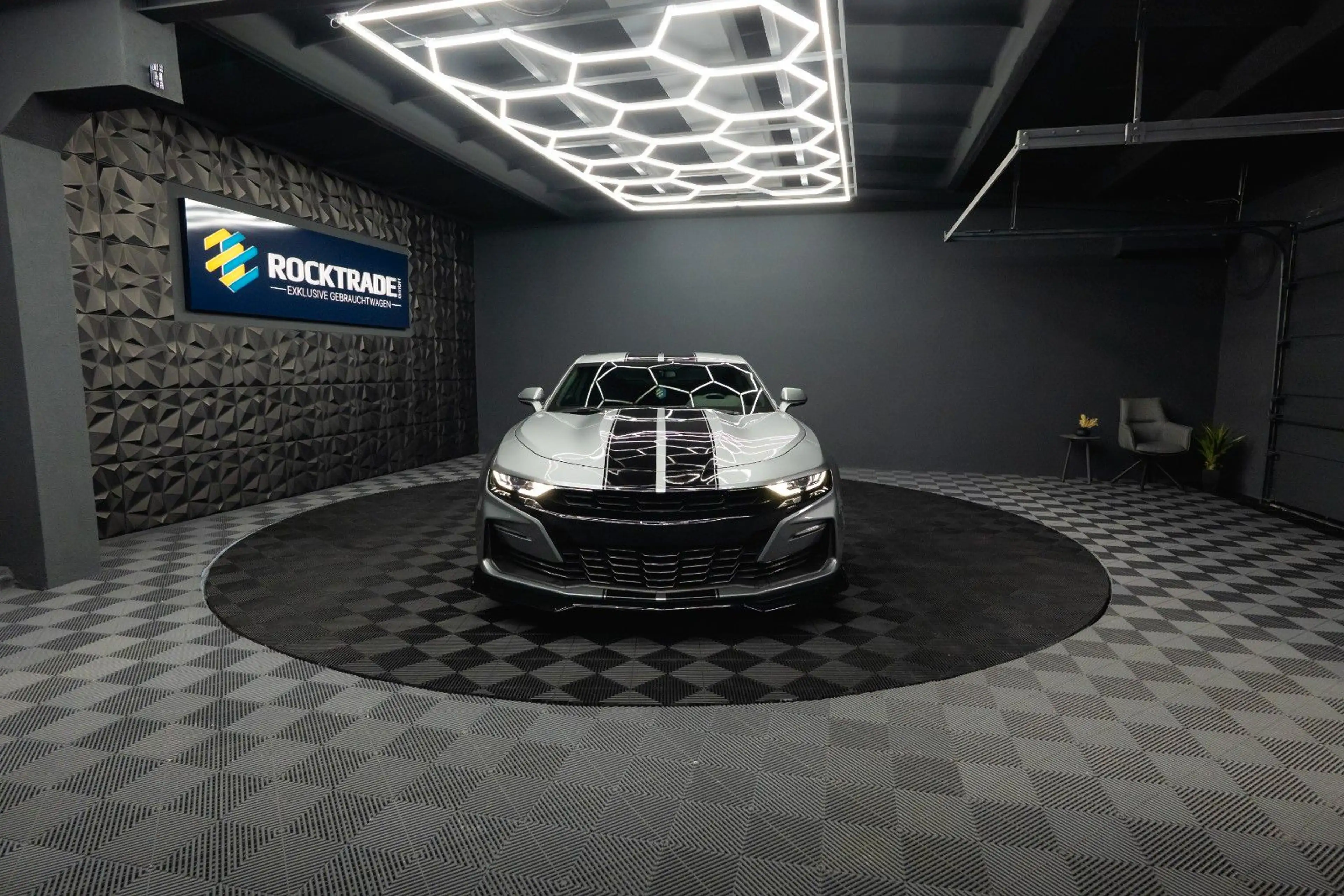 Chevrolet Camaro 2.0 Turbo Coupe LT Package *CarPlay*19% — photo 3
