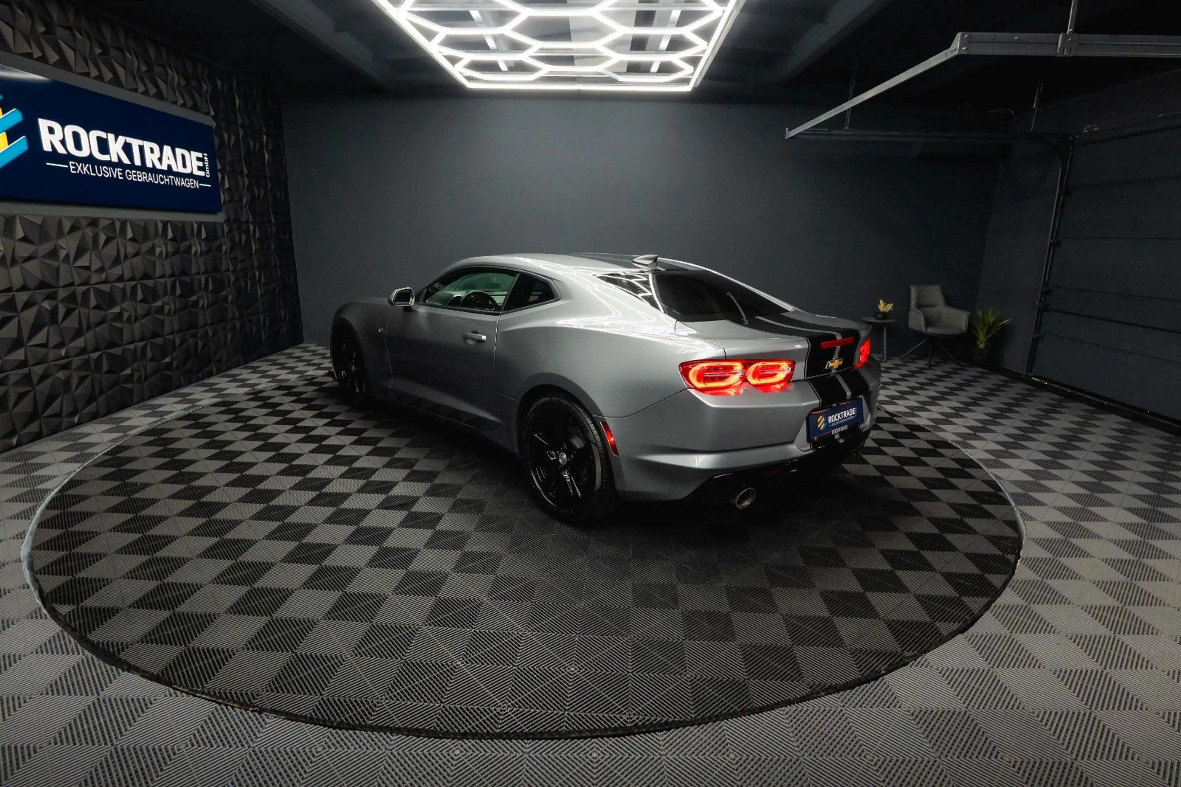 Chevrolet Camaro 2.0 Turbo Coupe LT Package *CarPlay*19% — photo 15