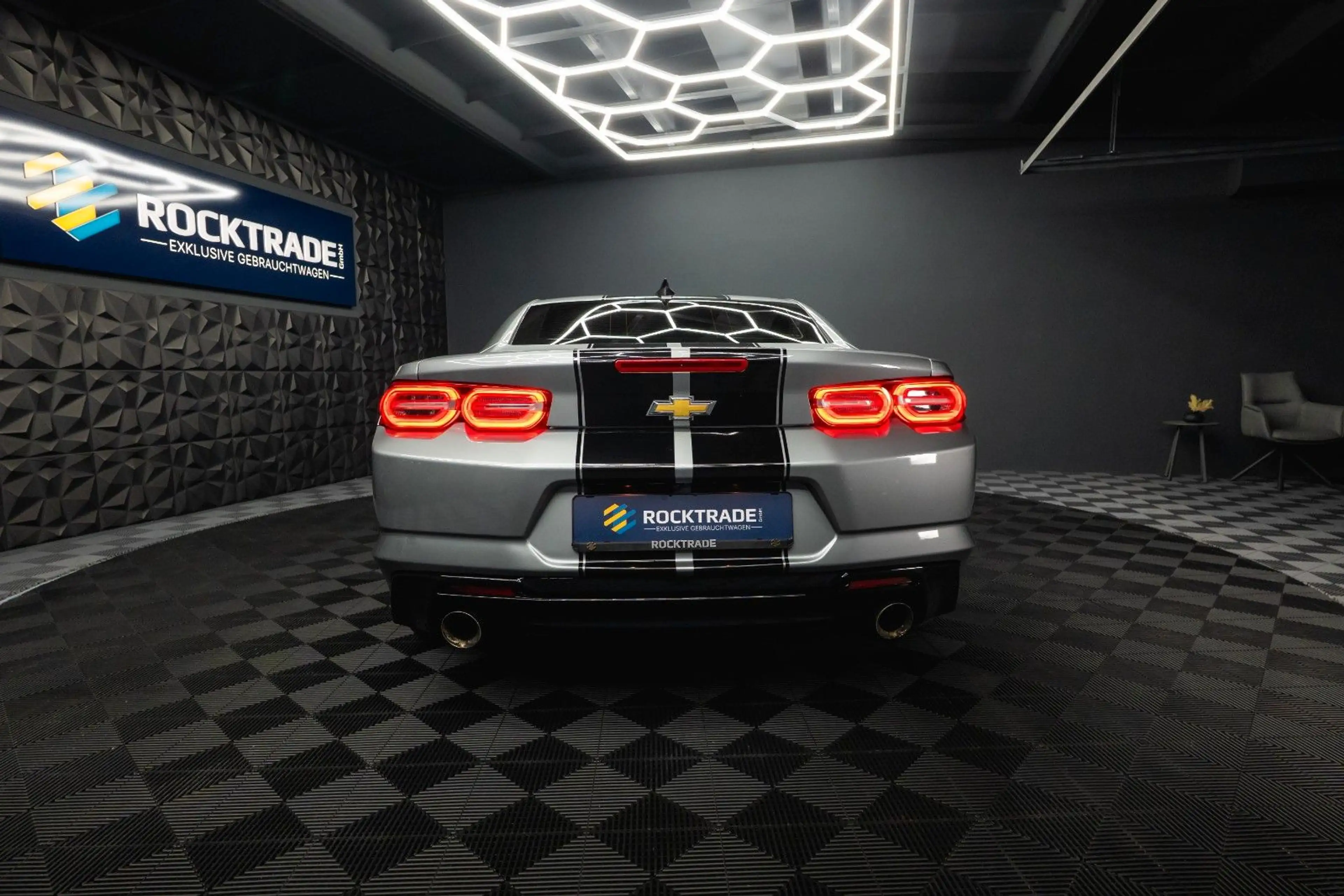 Chevrolet Camaro 2.0 Turbo Coupe LT Package *CarPlay*19% — photo 14