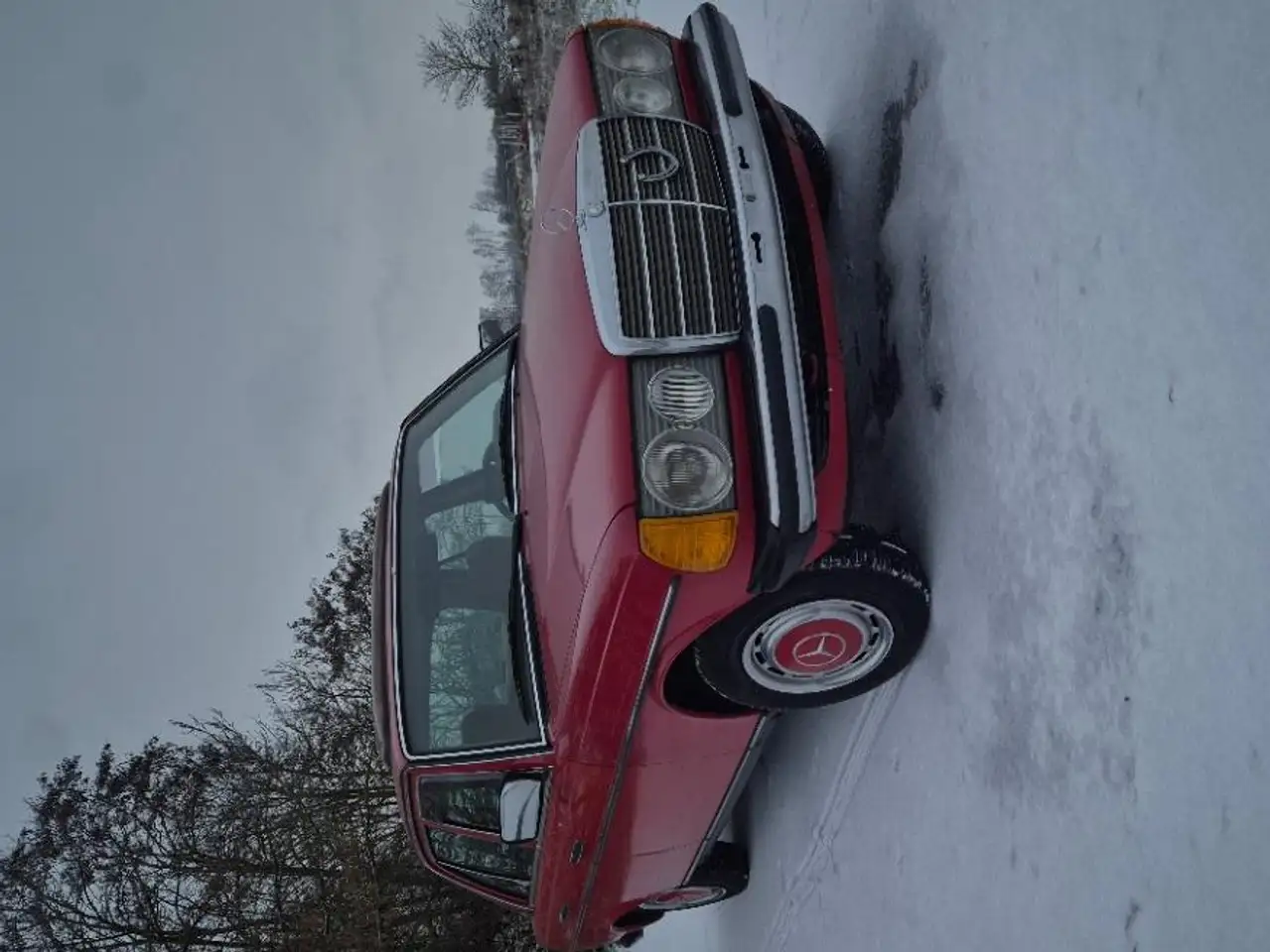 Mercedes-Benz Baureihe 123 300 D, foto 1