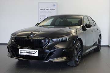 xDrive40 G60