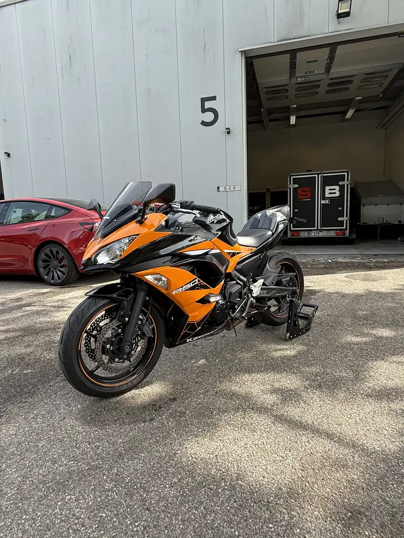 Kawasaki Ninja 650 - 2