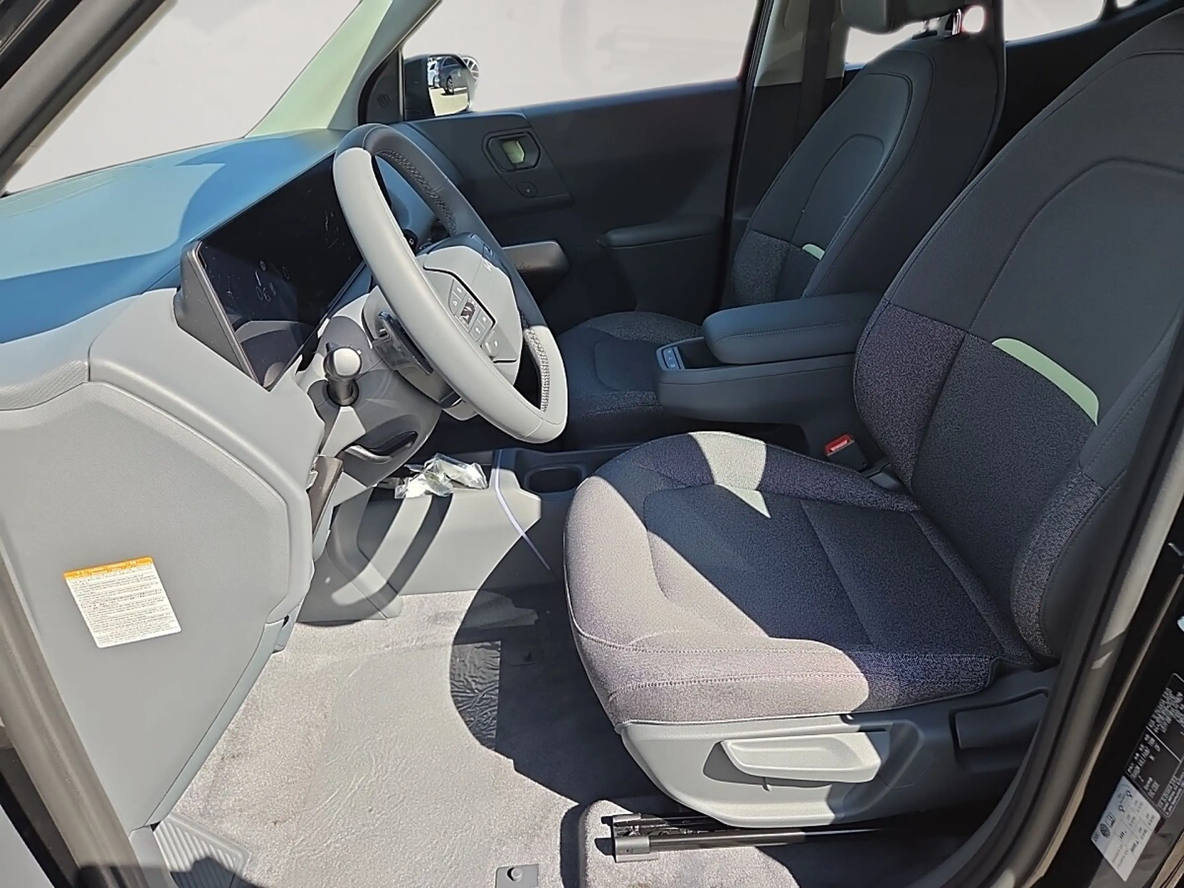 Kia EV2 5S FWD 61kWh Air — photo 11