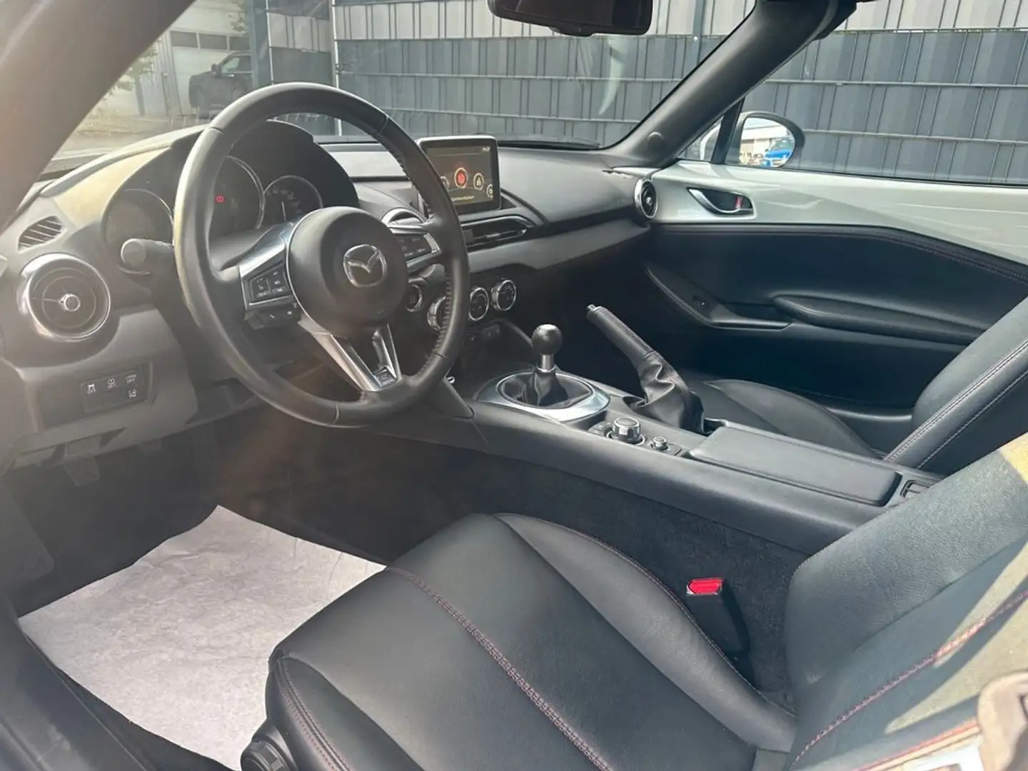 Mazda MX-5 2.0 Sport Bianco - 2