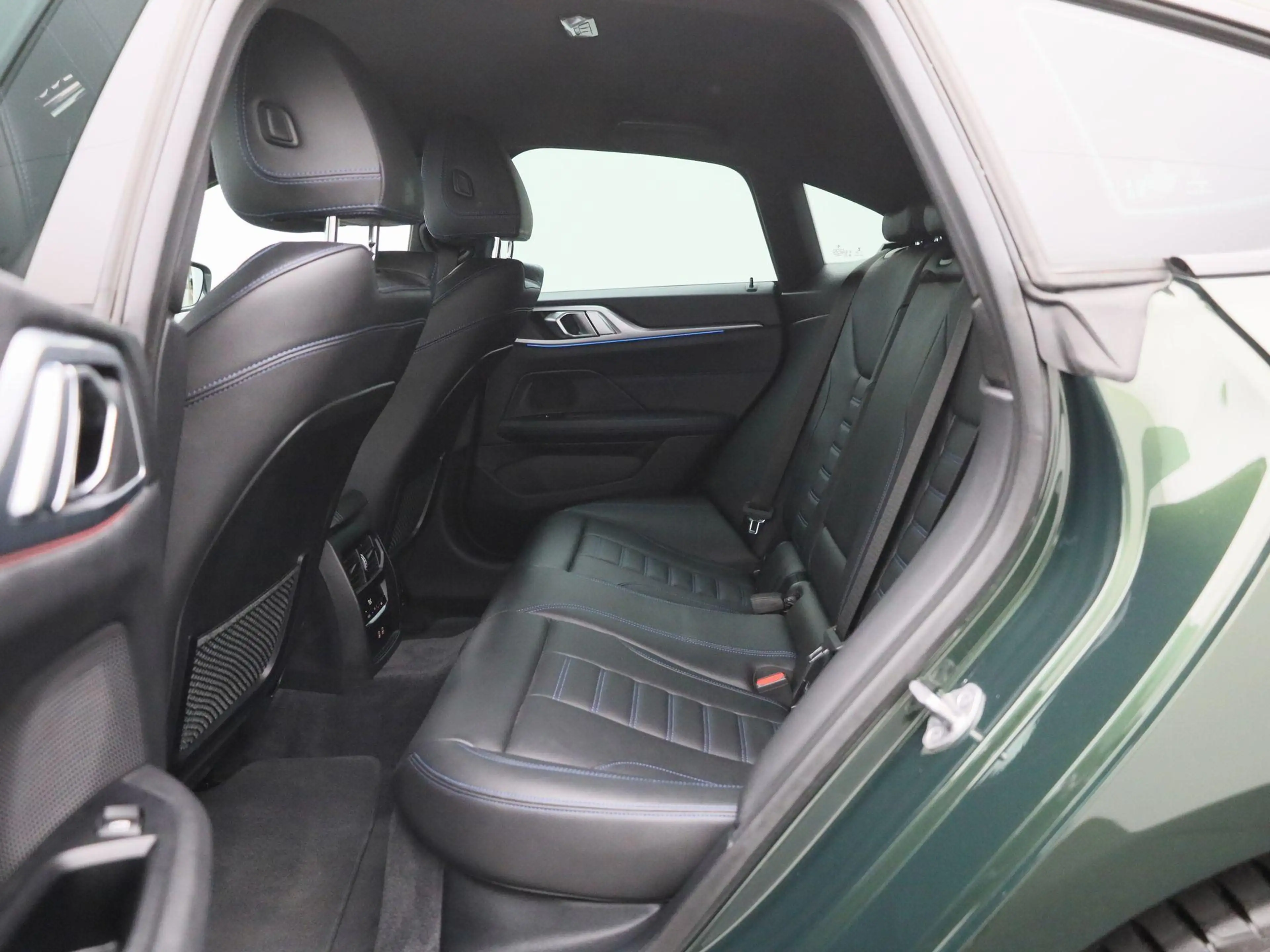 BMW i4 eDrive40 High Executive 84 kWh | WORDT VERWACHT | — photo 12