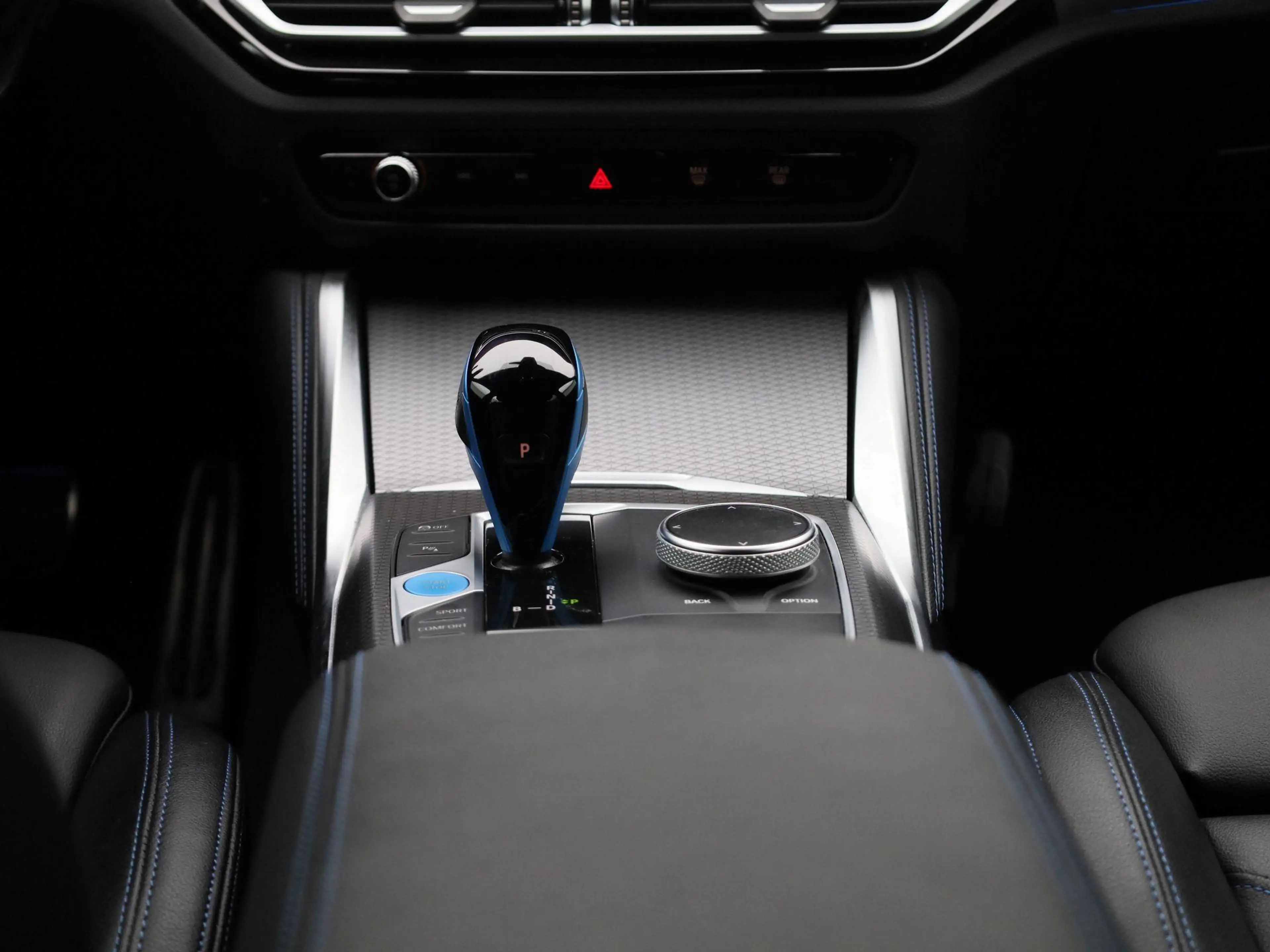 BMW i4 eDrive40 High Executive 84 kWh | WORDT VERWACHT | — photo 10