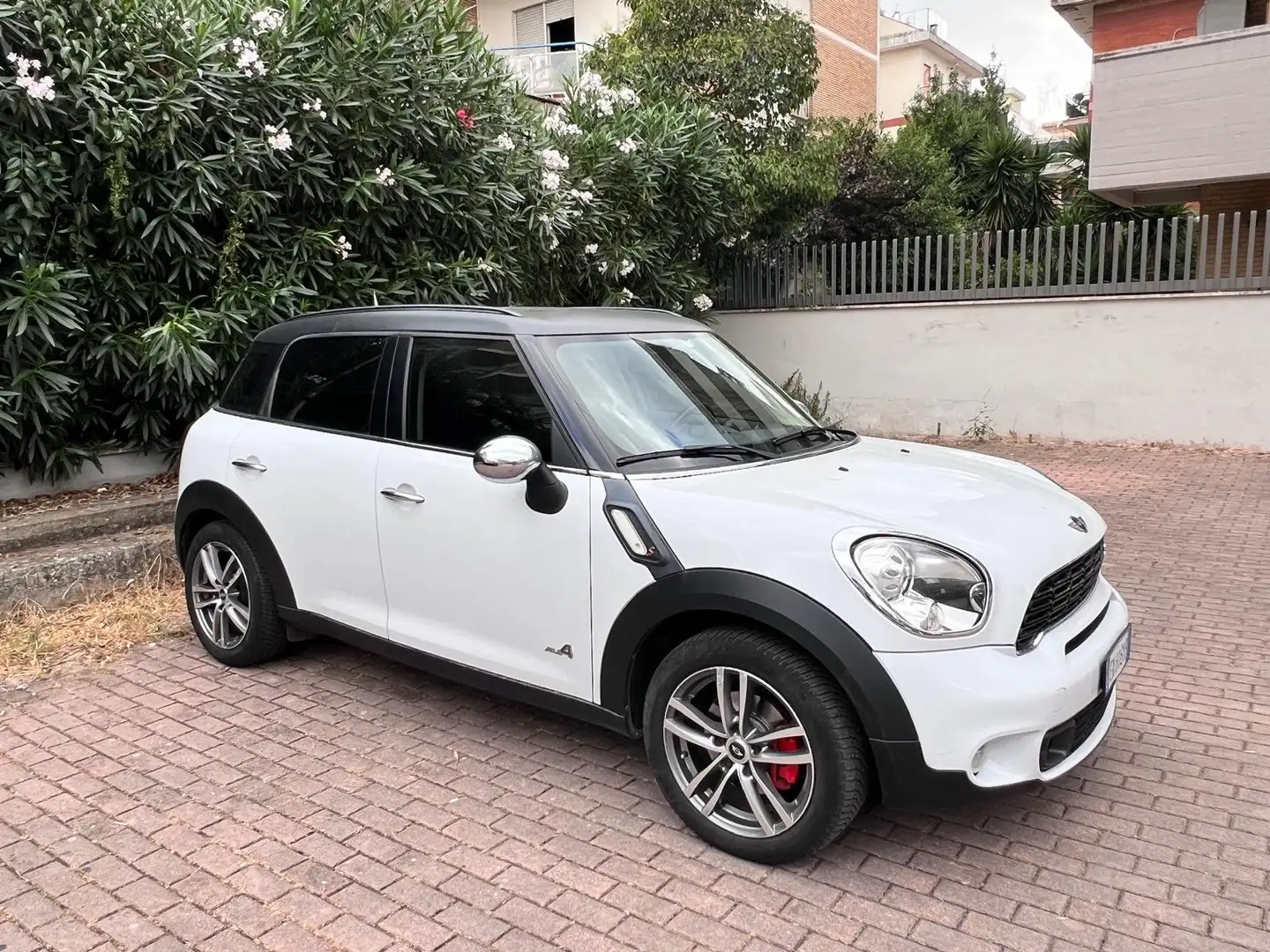 MINI Cooper SD Countryman Mini Countryman 2.0 CooperSD All4 doppio tettuccio Bianco - 1