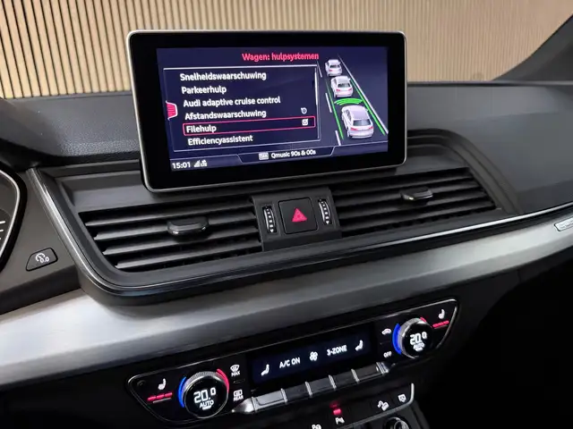 Audi Q5 view 15