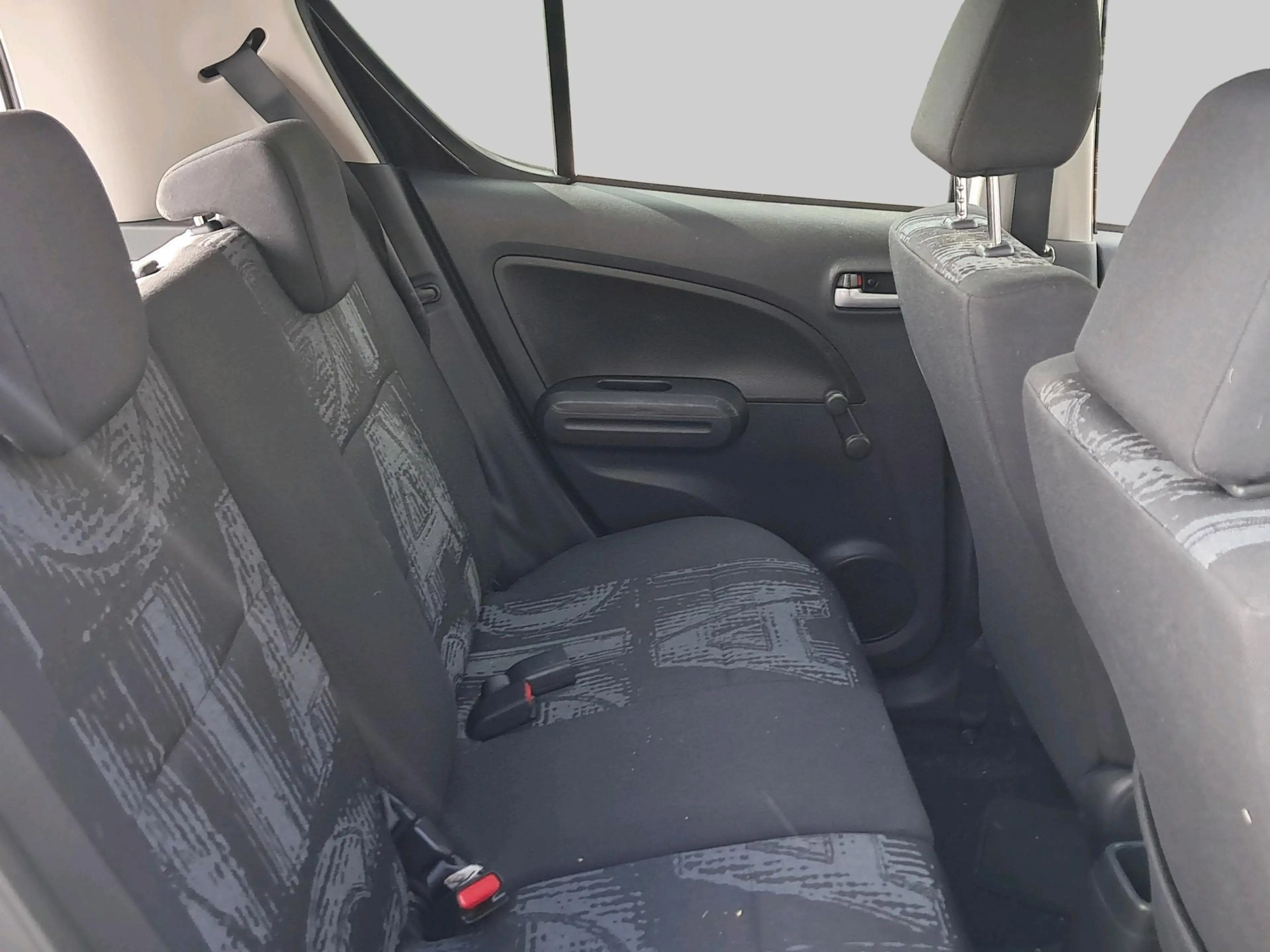 Opel Agila 1.0 Berlin — photo 14