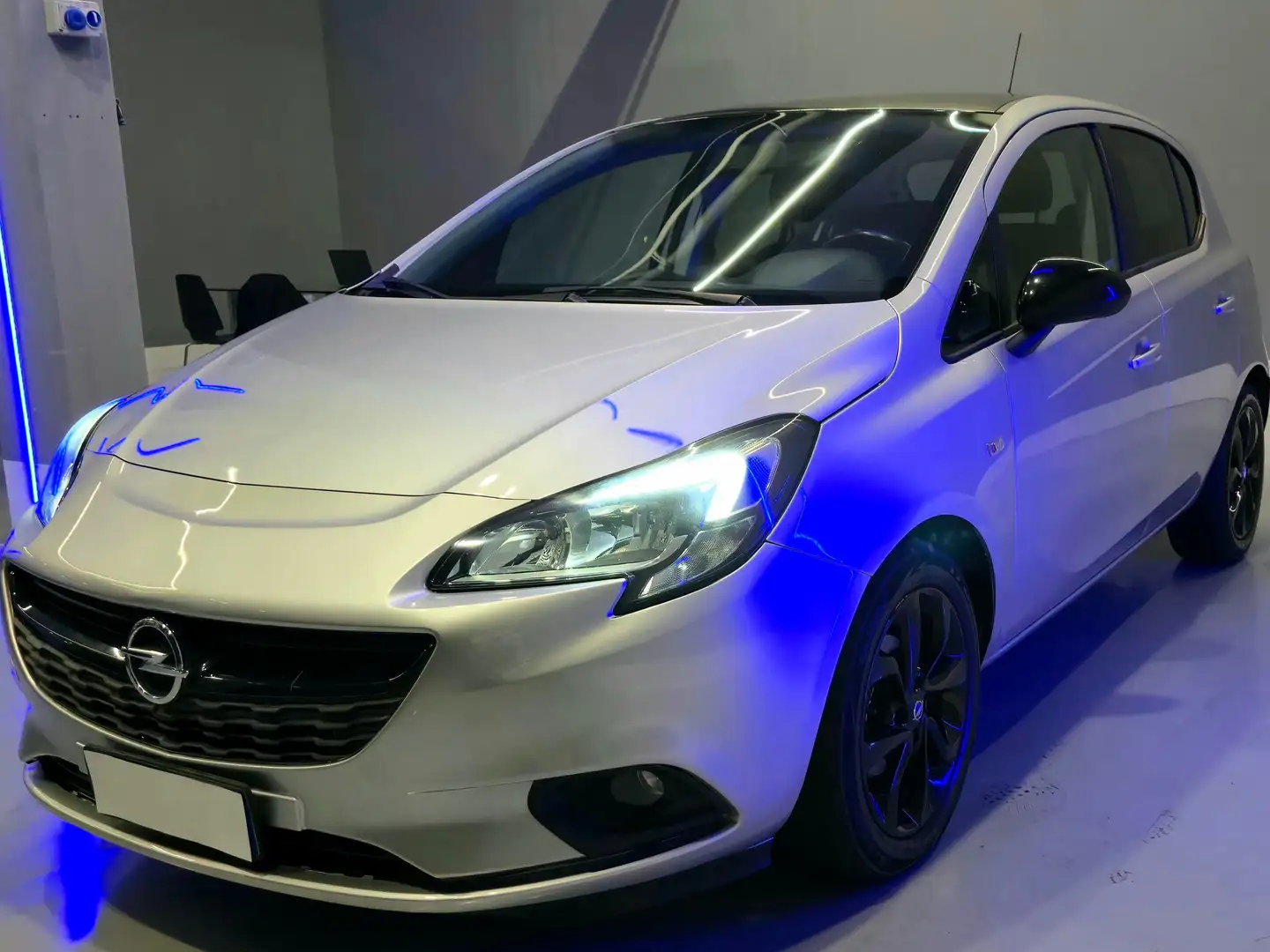 Opel Corsa Corsa 5p 1.4 b-Color Gpl 90cv - 1