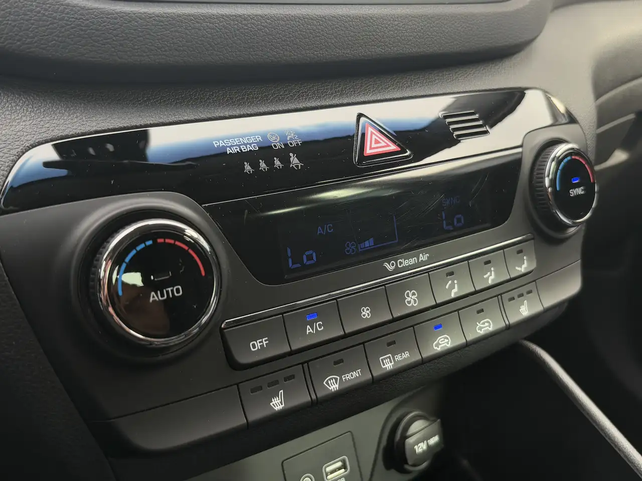 Hyundai TUCSON 1.6 GDI — photo 21 sur 26