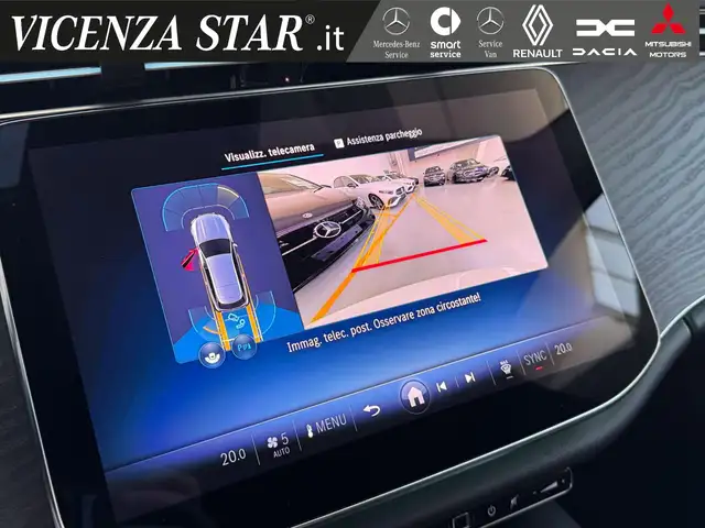 Mercedes-Benz E-Class view 11