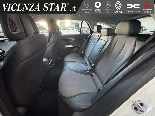 Mercedes-Benz E-Class view 6