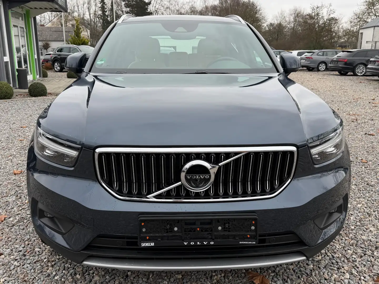 Volvo XC40 Inscription 2WD*NAVI*LED*SHZ*KAMERA*1 HAND* Blau - 2
