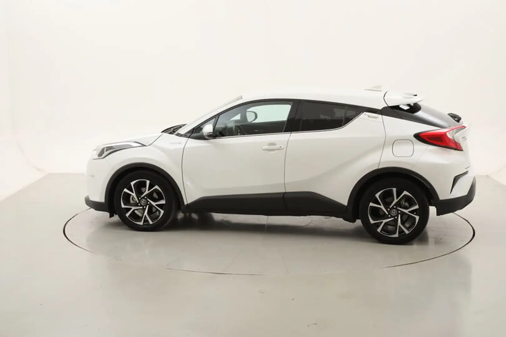 Toyota C-HR Hybrid Trend 1.8 Full Hybrid 122CV Bianco - 2
