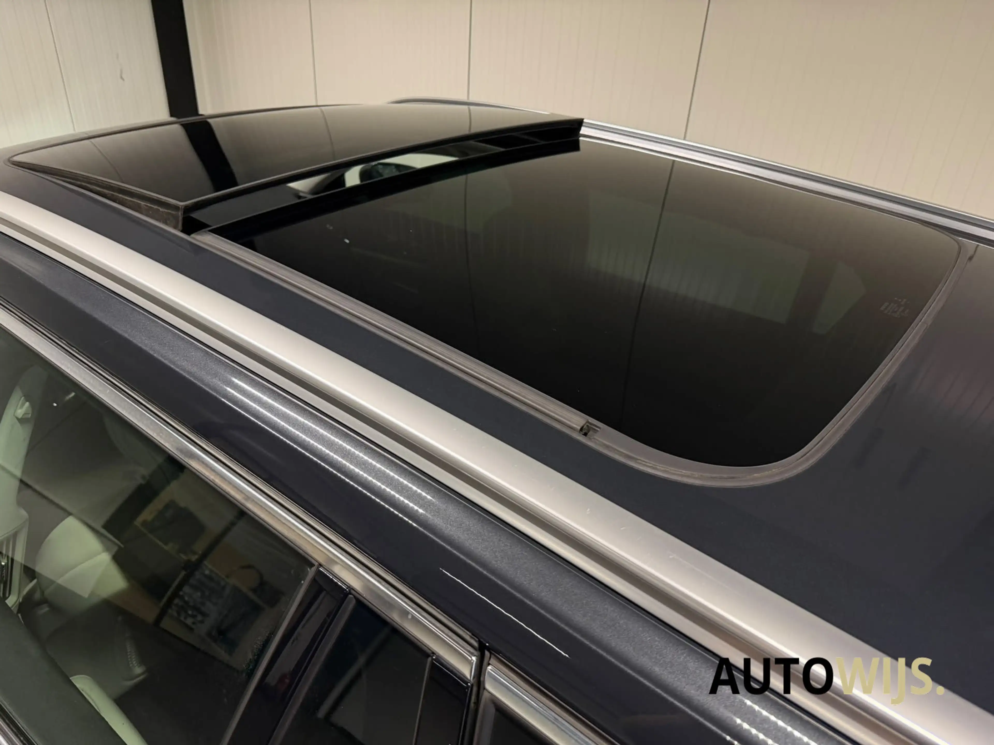 Volvo V60 2.0 T6 Twin Engine AWD Momentum Pro|PANO|CAMERA|ST — photo 20