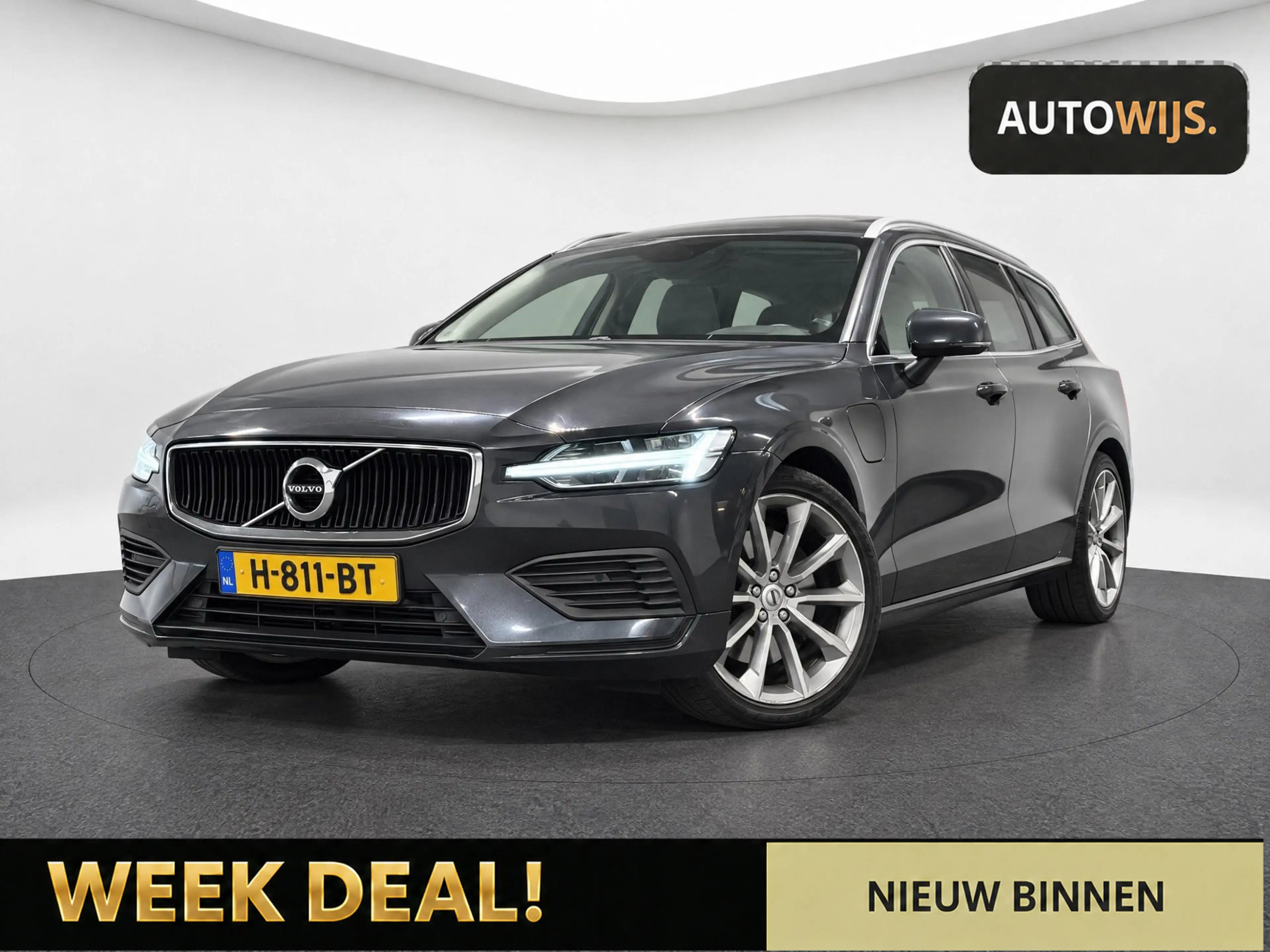 Volvo V60 2.0 T6 Twin Engine AWD Momentum Pro|PANO|CAMERA|ST