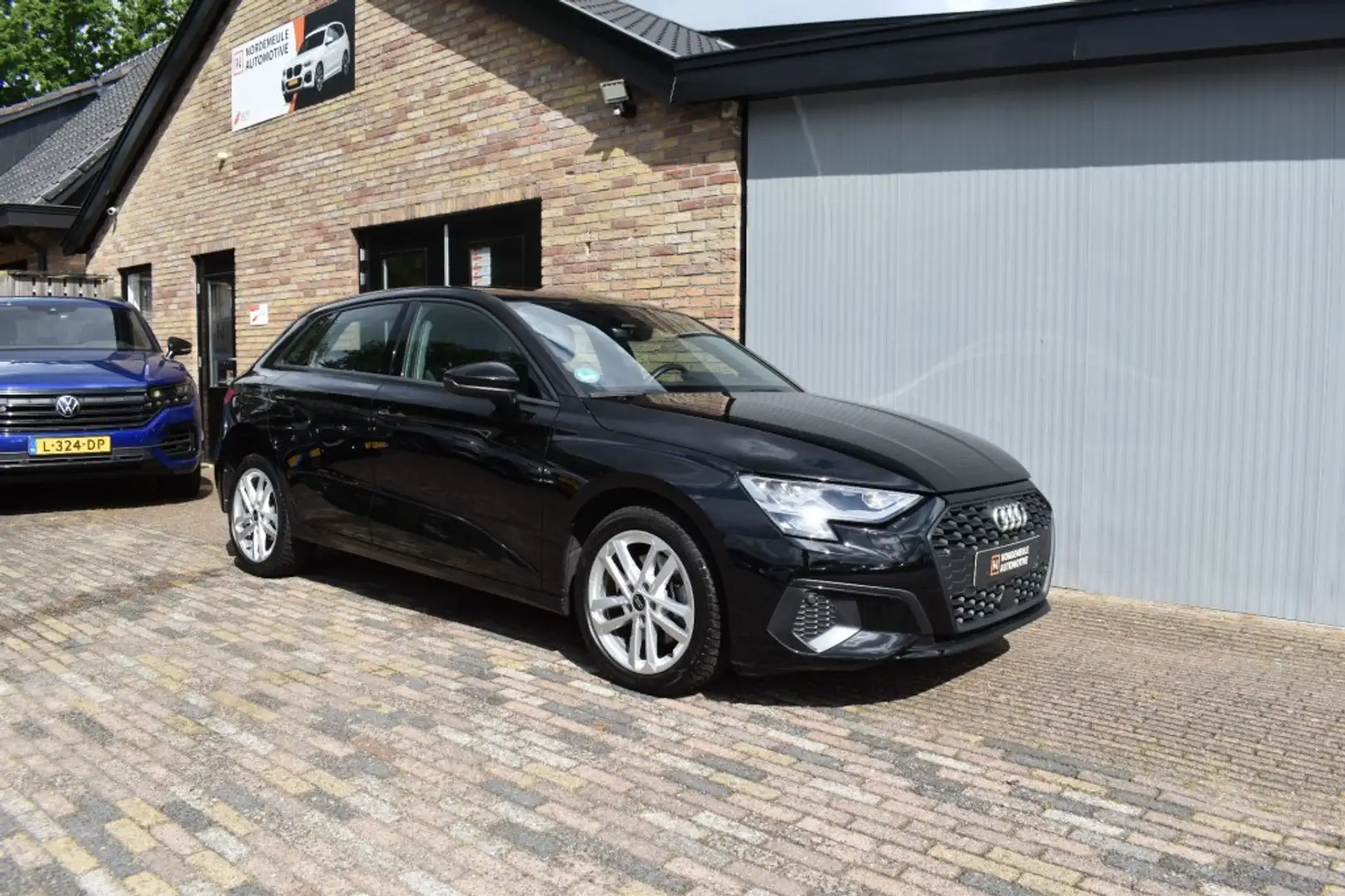 Audi A3 40 TFSI E Advanced EDITION, Virtual, ACC, Lane Noir - 2