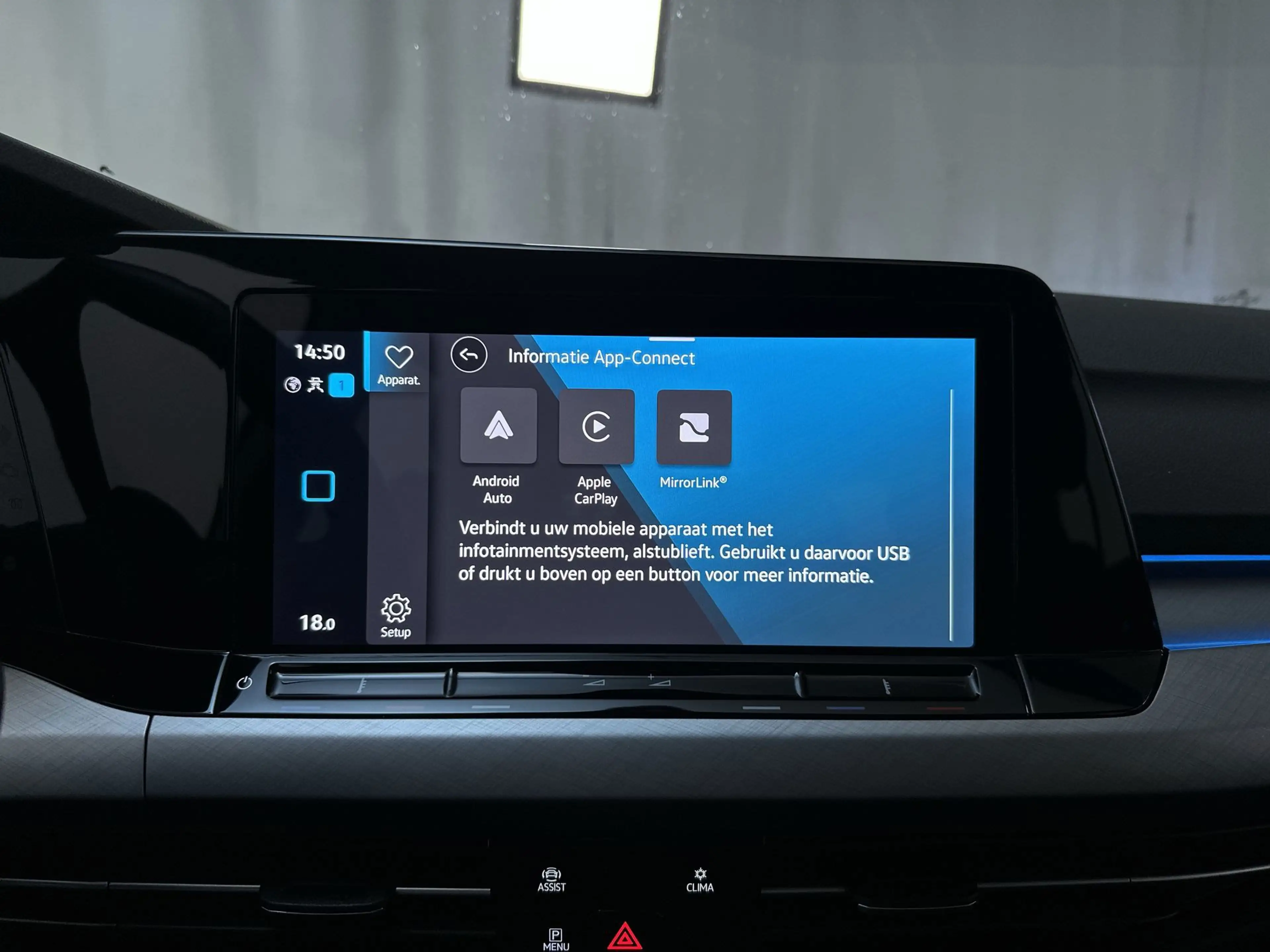 Volkswagen Golf 1.0 TSI 110pk Life Sfeerverlichting App-Connect Pa — photo 11