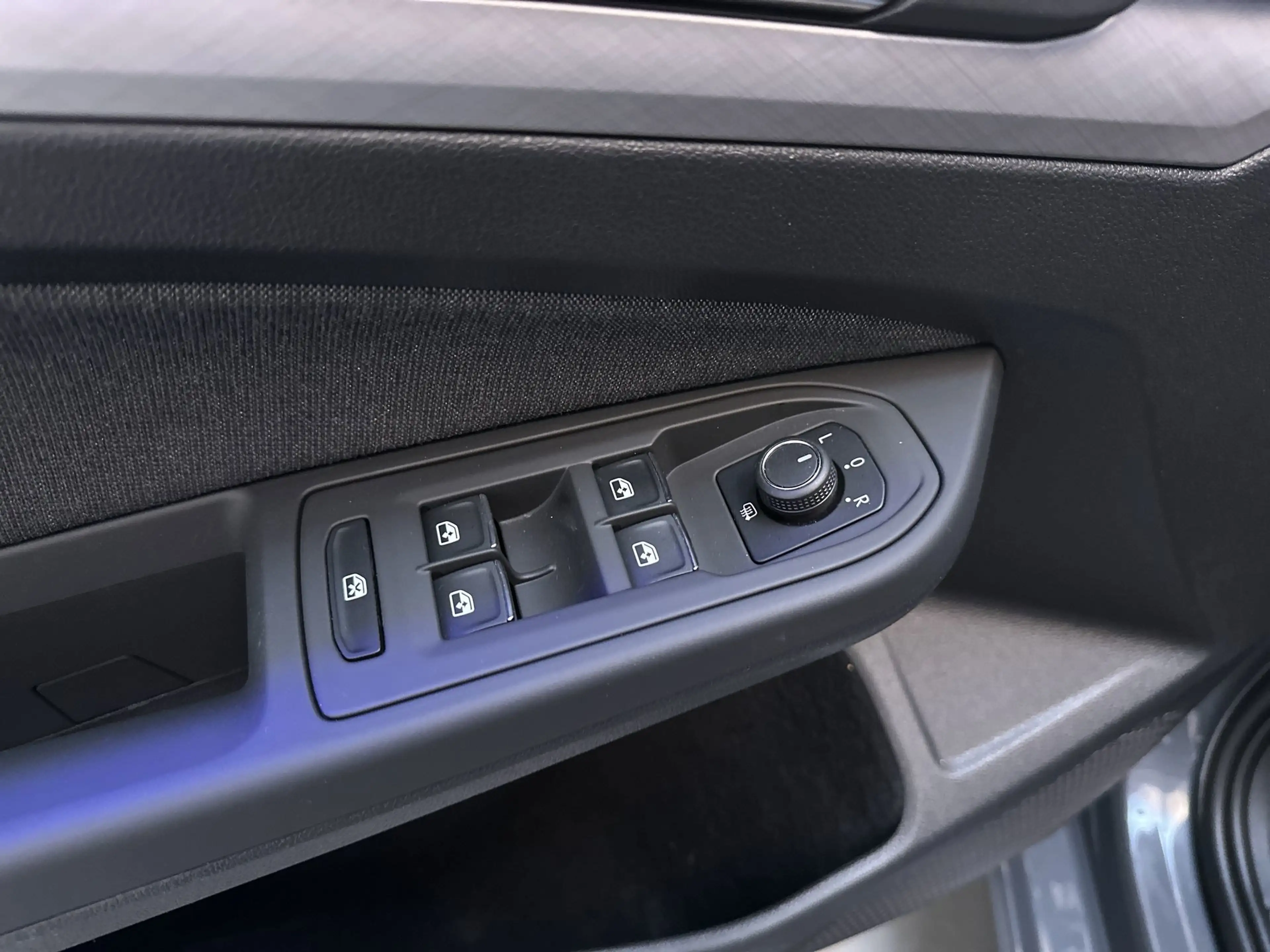 Volkswagen Golf 1.0 TSI 110pk Life Sfeerverlichting App-Connect Pa — photo 16