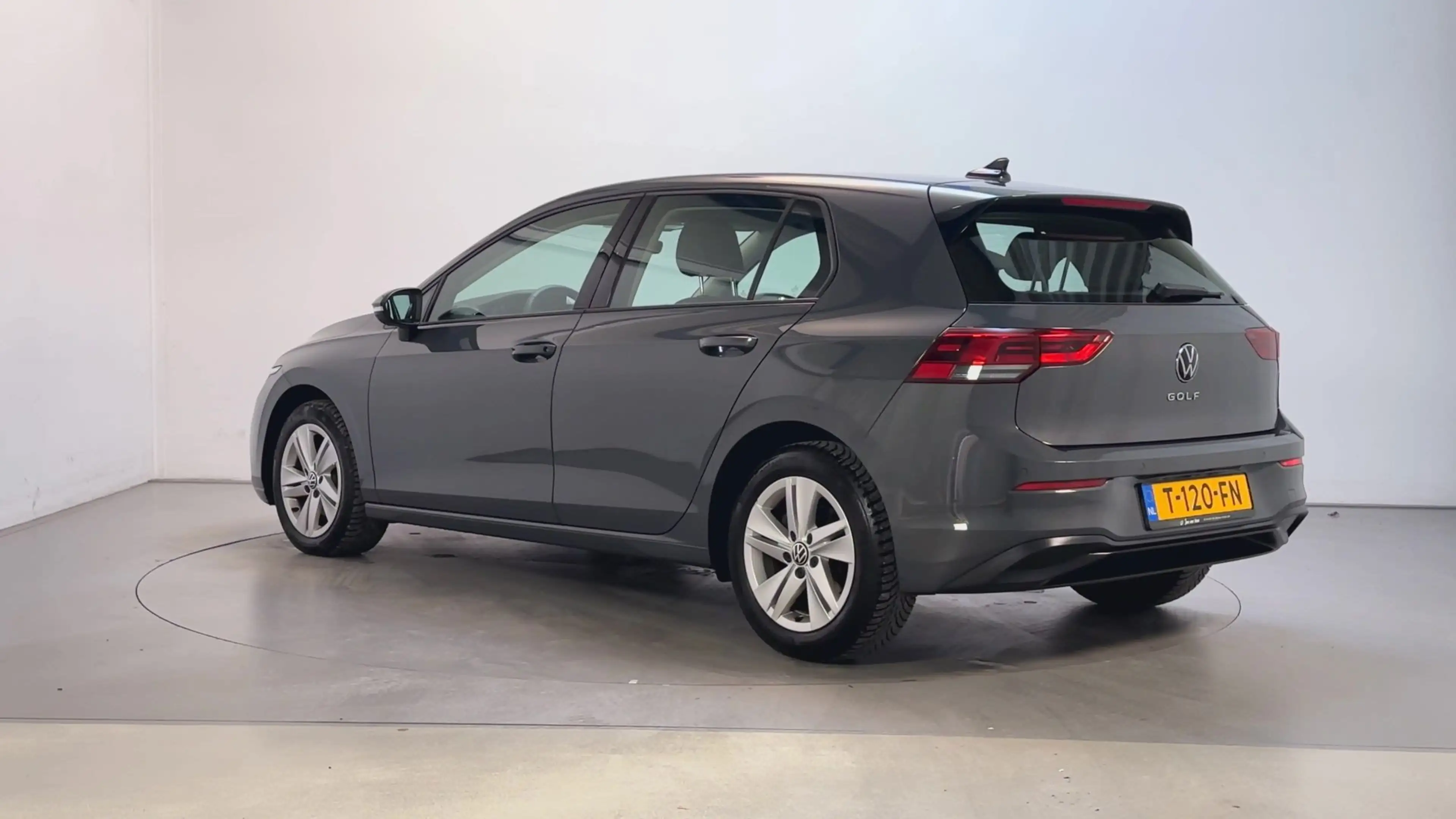 Volkswagen Golf 1.0 TSI 110pk Life Sfeerverlichting App-Connect Pa — photo 6