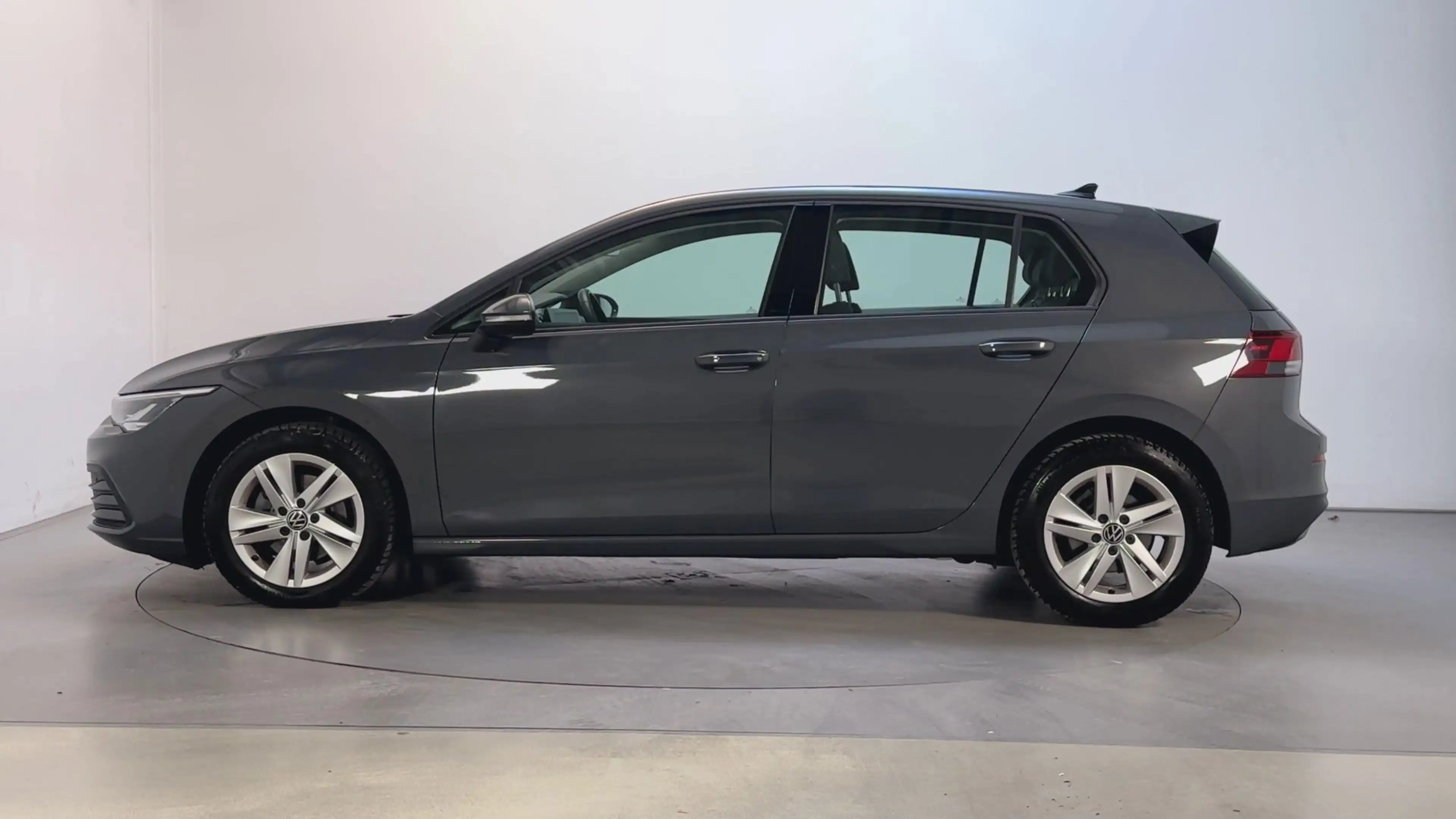 Volkswagen Golf 1.0 TSI 110pk Life Sfeerverlichting App-Connect Pa — photo 14