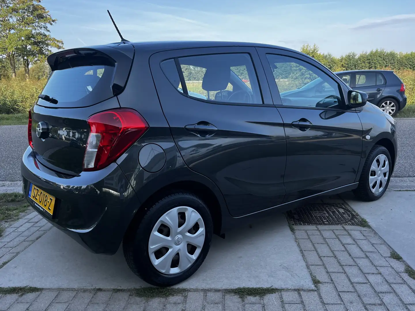 Opel Karl 1.0 ecoFLEX Edition / Airco / Cruise / Elek. spieg Grau - 2