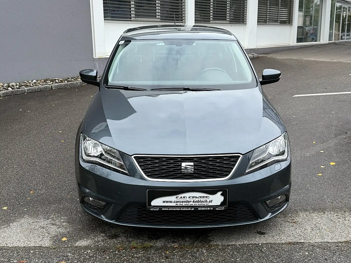 SEAT Toledo 1,6 TDI CR Executive Eco Grau - 2