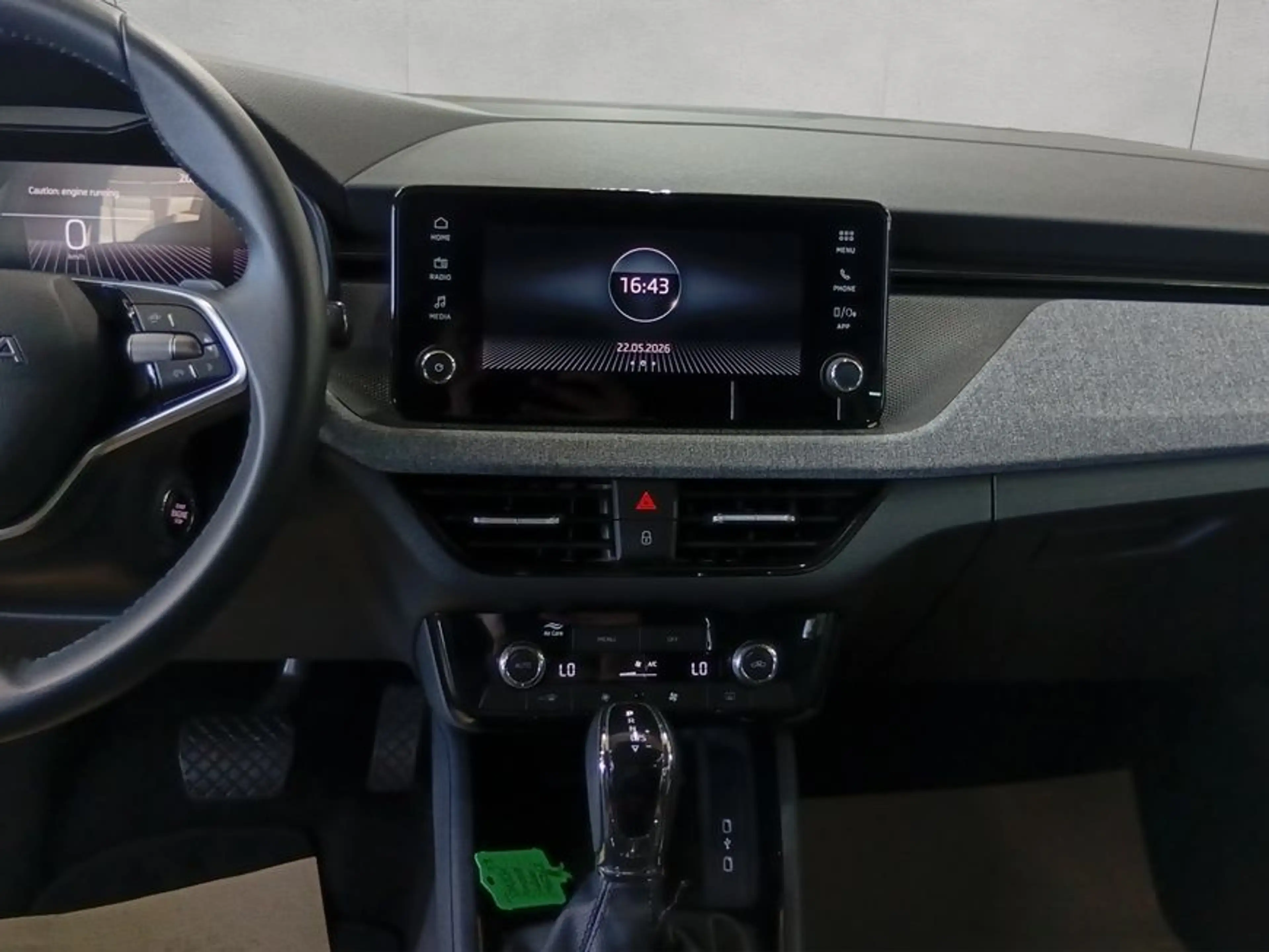 Skoda Kamiq 1.0 TSI Selection OPF — photo 14