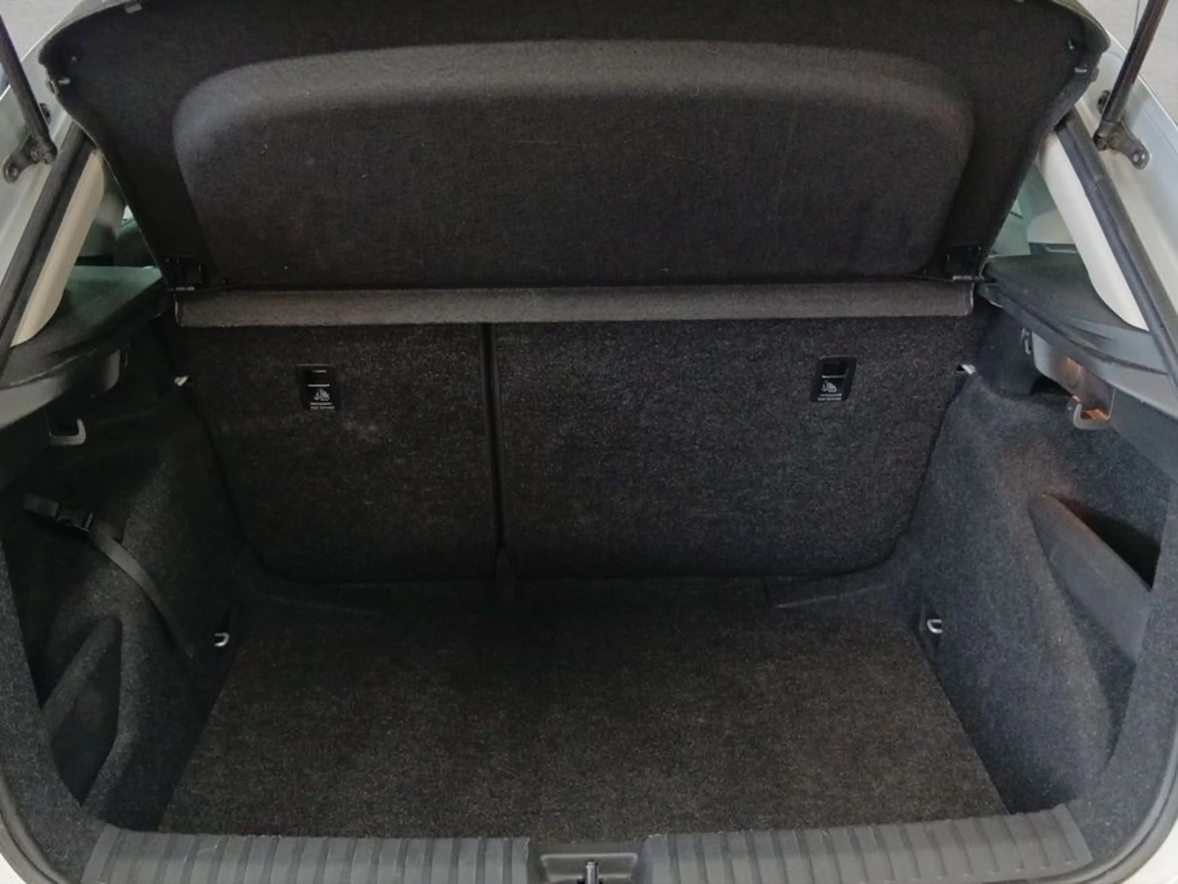 Skoda Kamiq 1.0 TSI Selection OPF — photo 5
