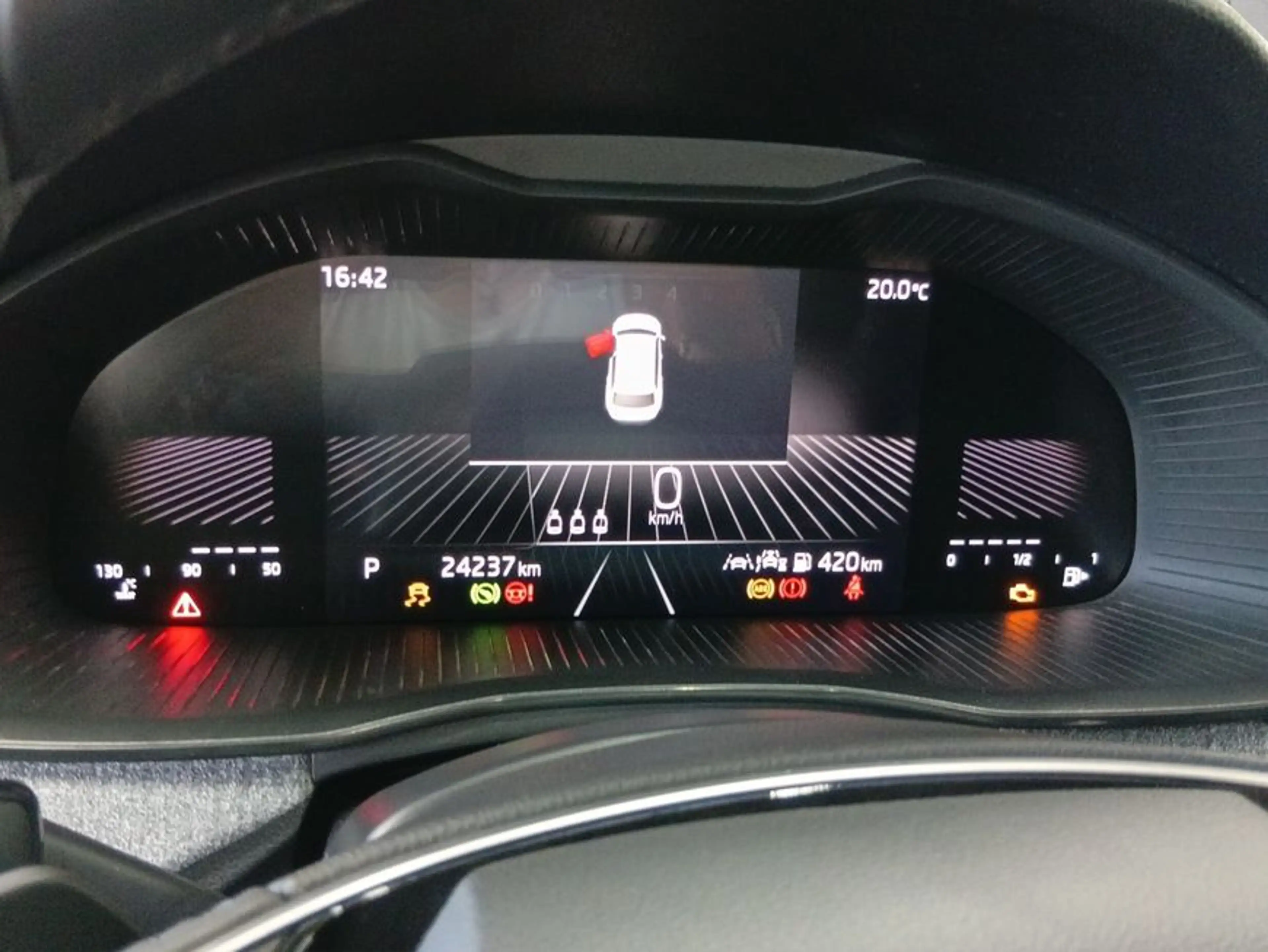 Skoda Kamiq 1.0 TSI Selection OPF — photo 12