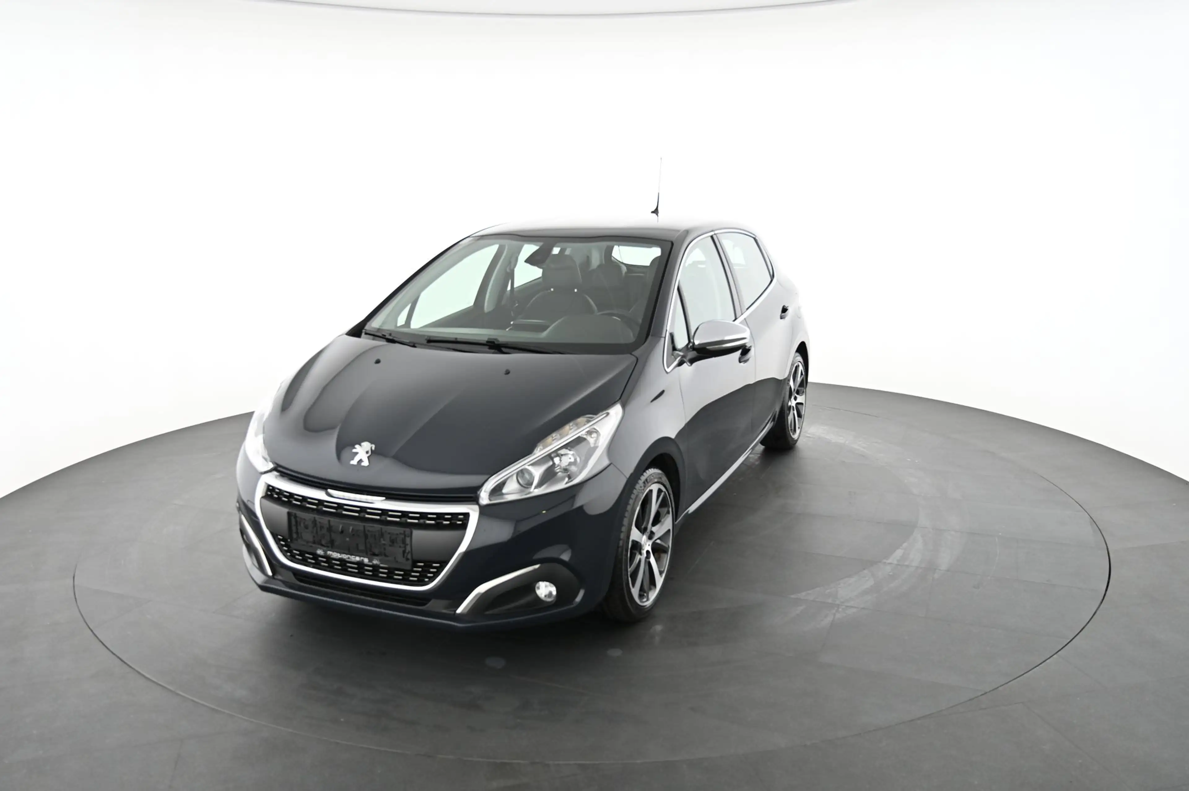Peugeot 208 1.2 PureTech 110 Allure Pickerl NEU — photo 11