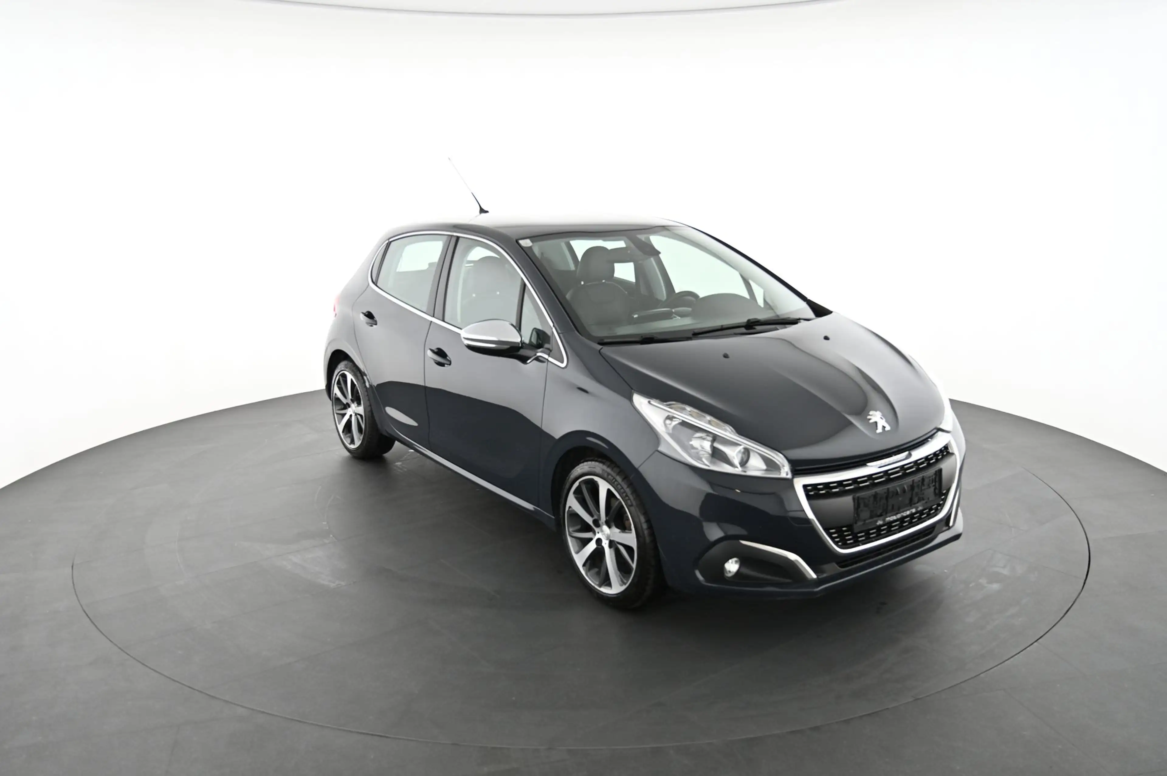 Peugeot 208 1.2 PureTech 110 Allure Pickerl NEU — photo 10