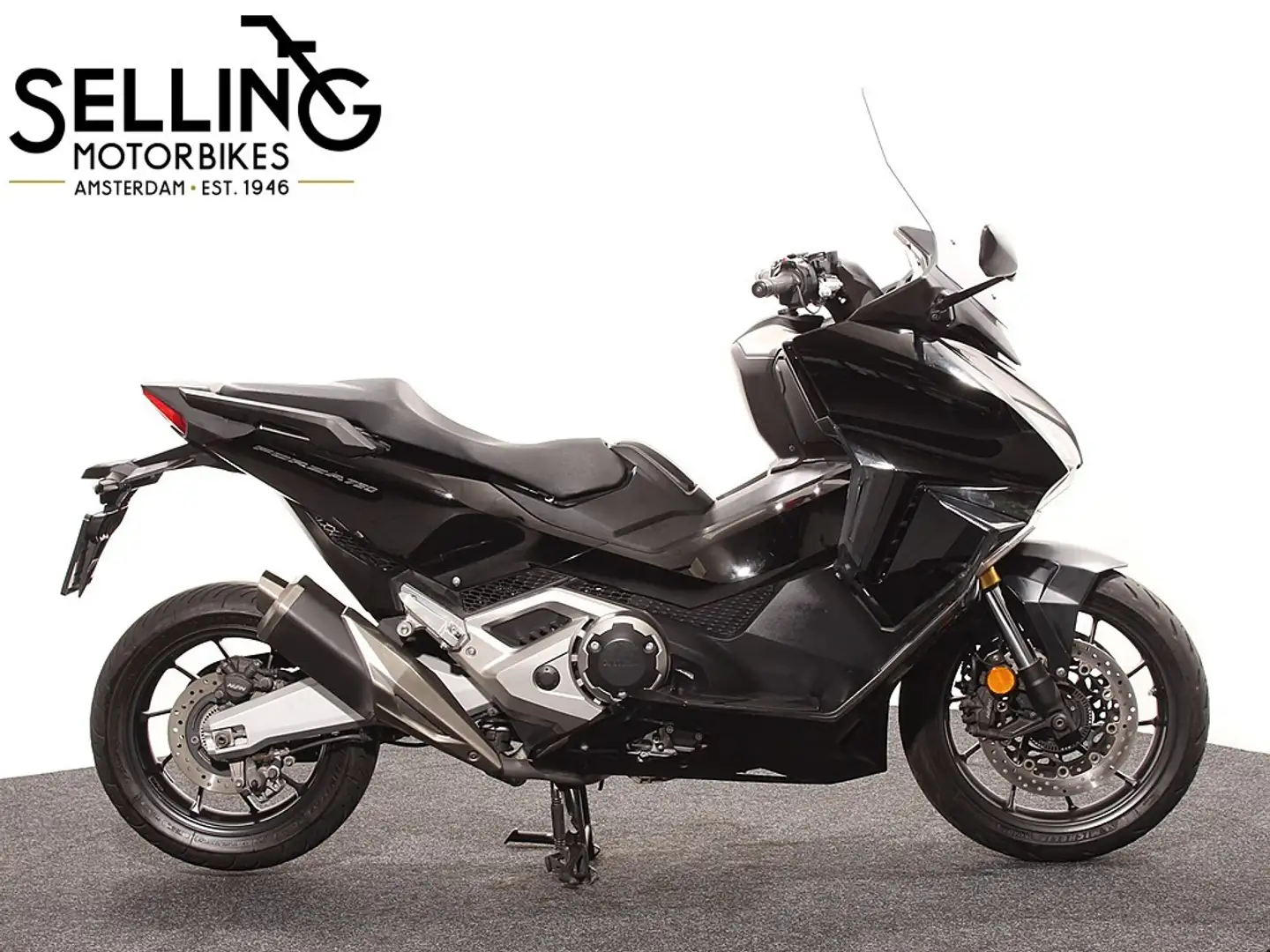 Honda Forza 750 NSS Zwart - 1