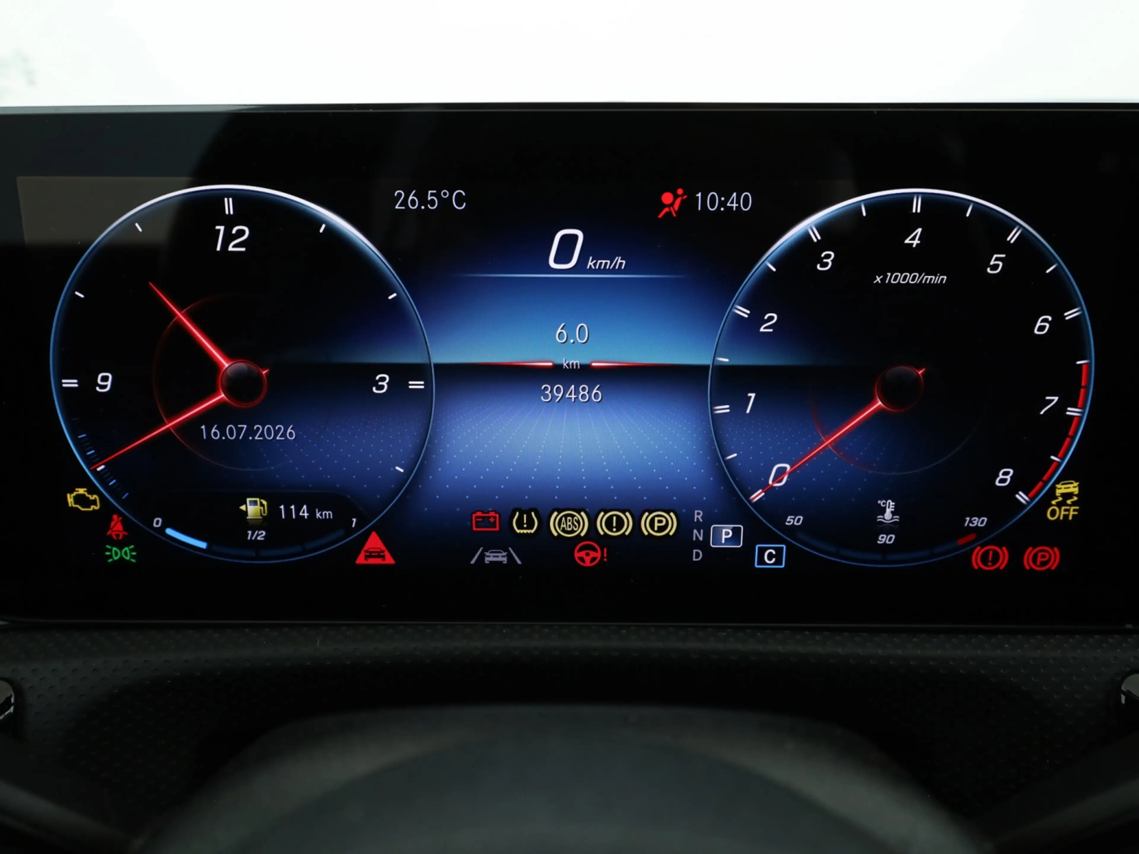 Mercedes-Benz A 35 AMG 4M *Multibeam*Panorama*PTS*Kamera*SHZG* — photo 12