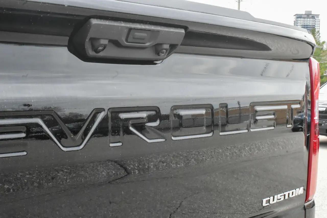 Chevrolet Silverado 1500 снимка Chevrolet Silverado 1500