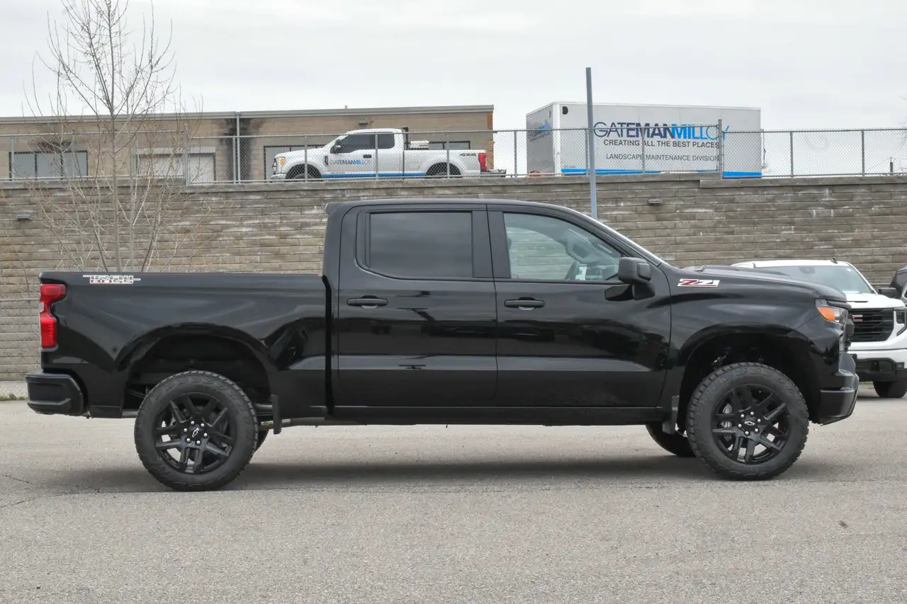 Chevrolet Silverado 1500 снимка Chevrolet Silverado 1500