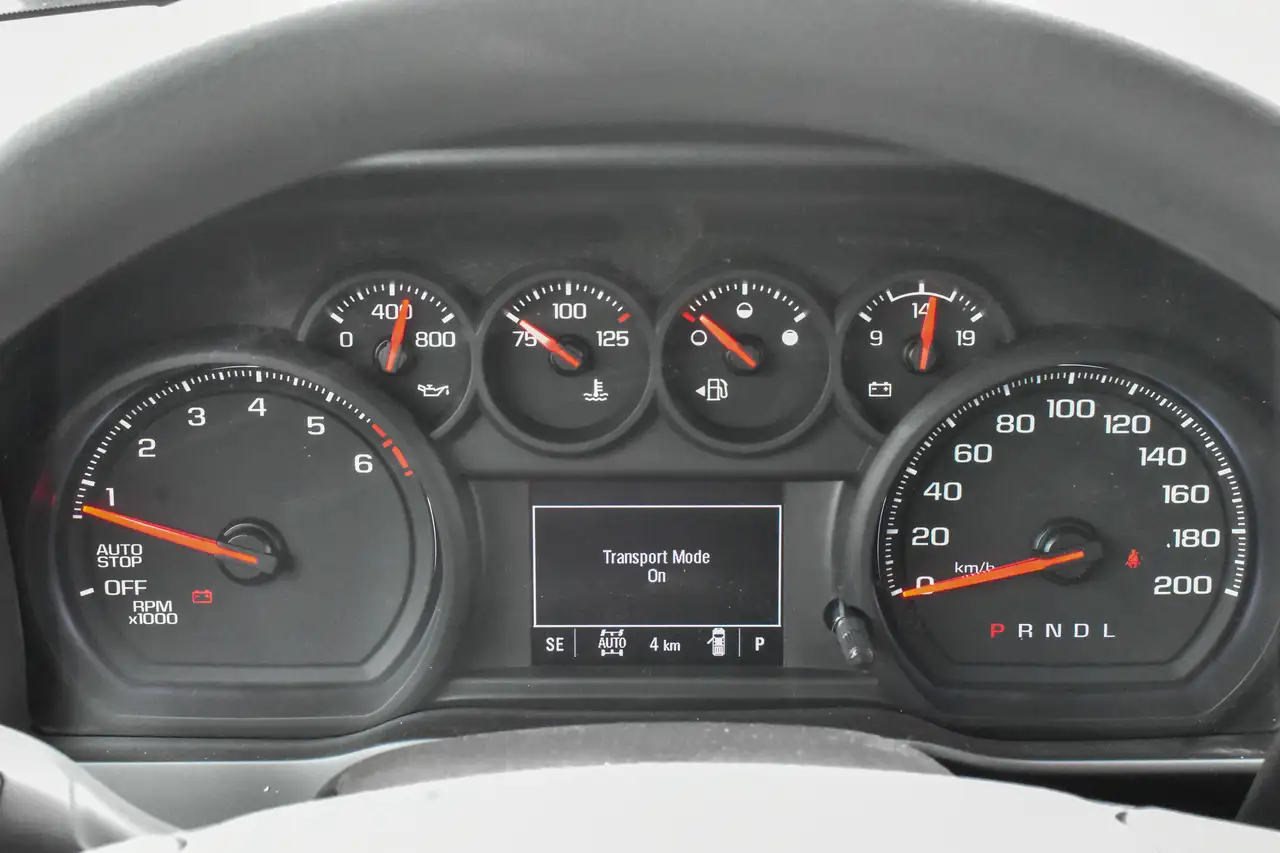 Chevrolet Silverado 1500 снимка Chevrolet Silverado 1500